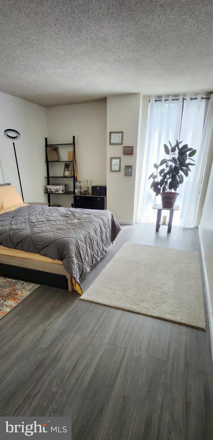 IDYLWOOD - Residential Lease