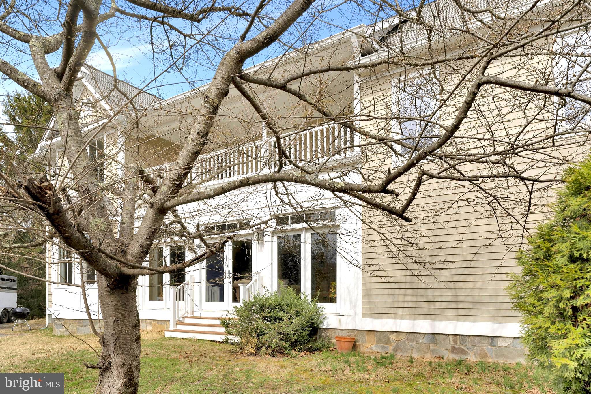 FORESTVILLE - Residential