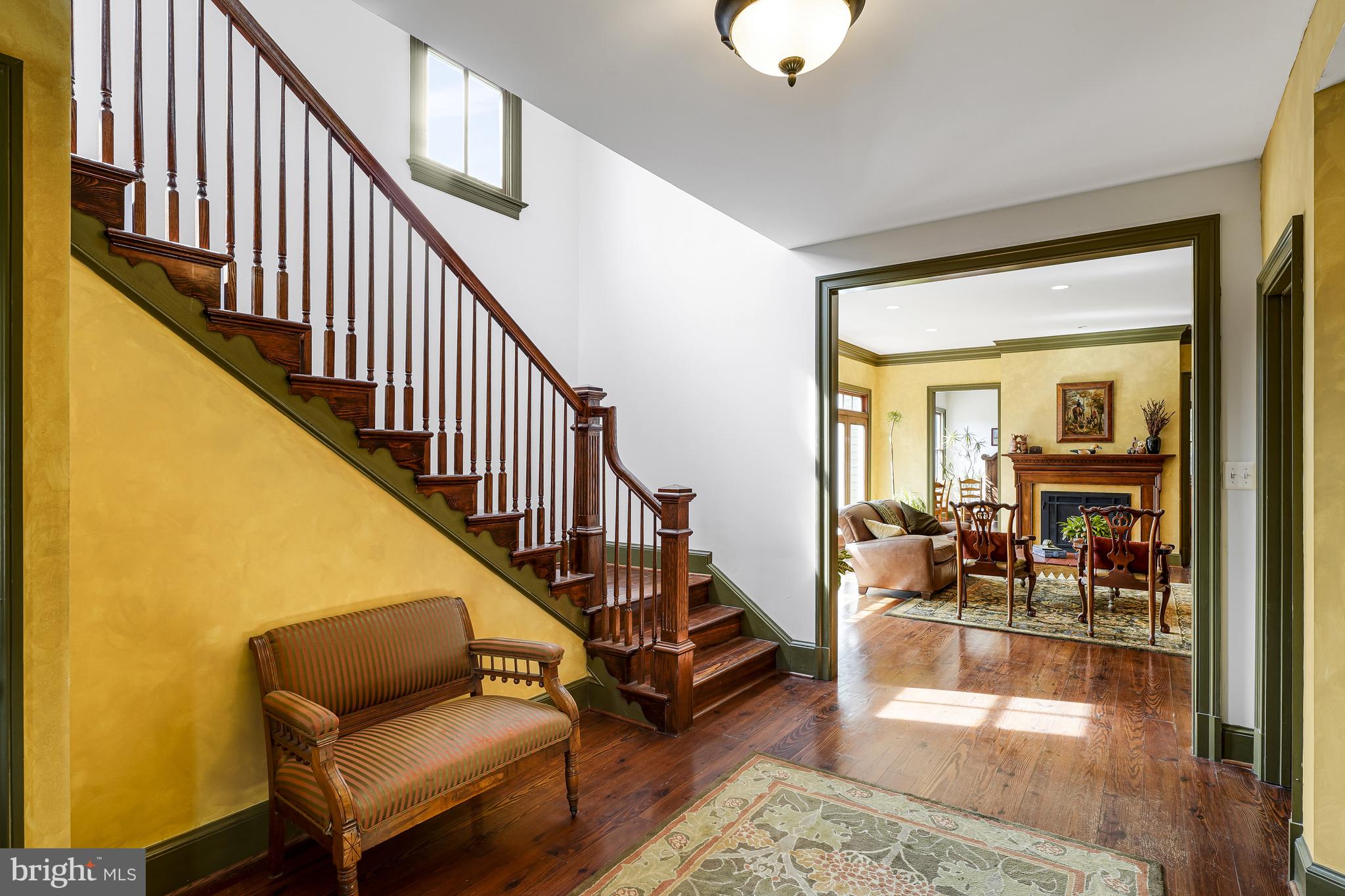 FORESTVILLE - Residential