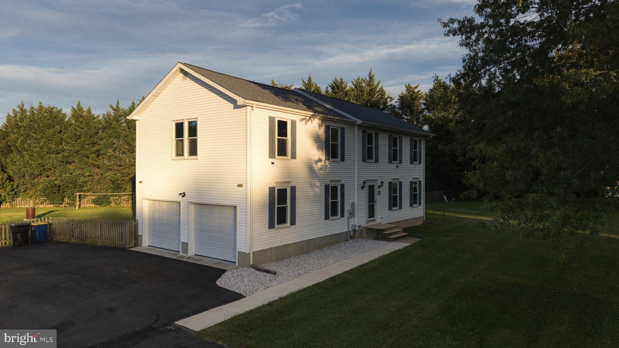 105 HUNTING WAY