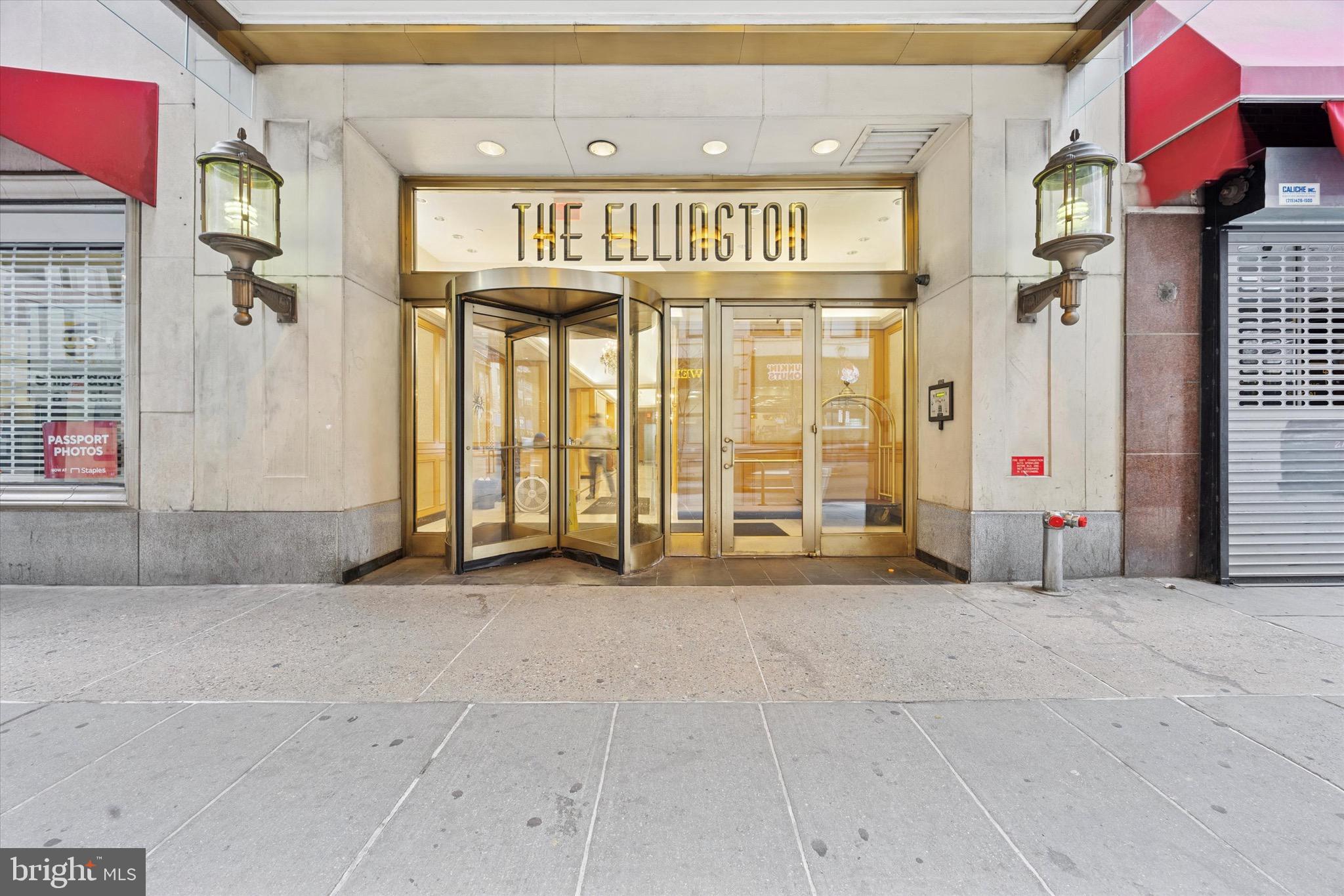 Discover urban living at its finest in this stylish two-bedroom, two-bath condo at The Ellington. Step into a bright and airy space with plenty of windows allowing for a lot of natural light. There are soaring ceilings, and polished hardwood floors that create a sleek, modern atmosphere. The kitchen is outfitted with stainless appliances, granite surfaces, and a casual breakfast bar ideal for quick meals or entertaining. Retreat to the spacious primary bedroom right off the living room. Both bathrooms offer a spa-like feel with pristine finishes, contemporary fixtures, and vanities for extra storage. Residents enjoy top-tier amenities including central heat and A/C, a 24/7 concierge, a fitness center, and an inviting lounge space. Optional valet parking is available in the adjacent garage, at an additional cost.This pet-friendly building puts you just moments from fine city dining, shopping, theaters, museums, and a vibrant nightlife scene.