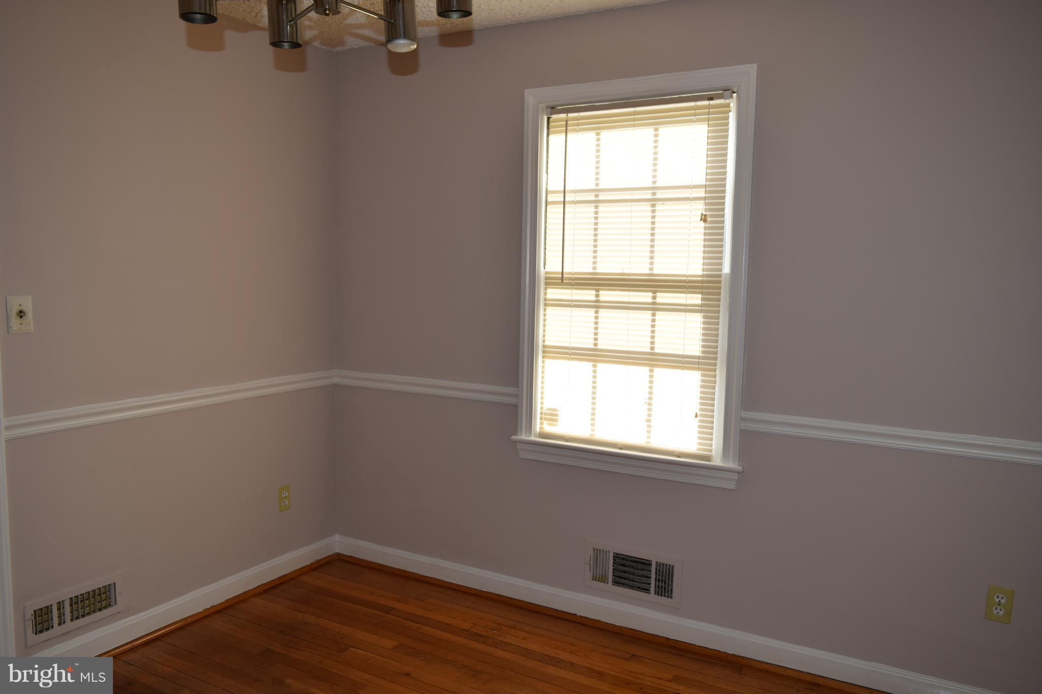 HOLLYWOOD ON THE HILL - Residential