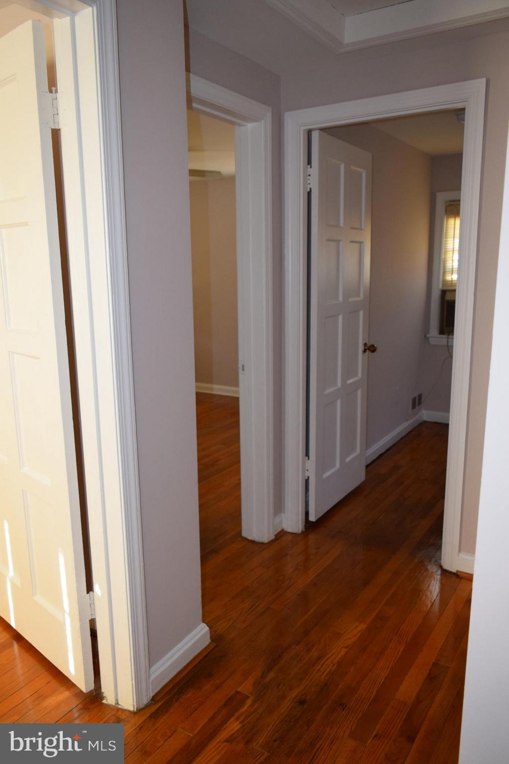 HOLLYWOOD ON THE HILL - Residential