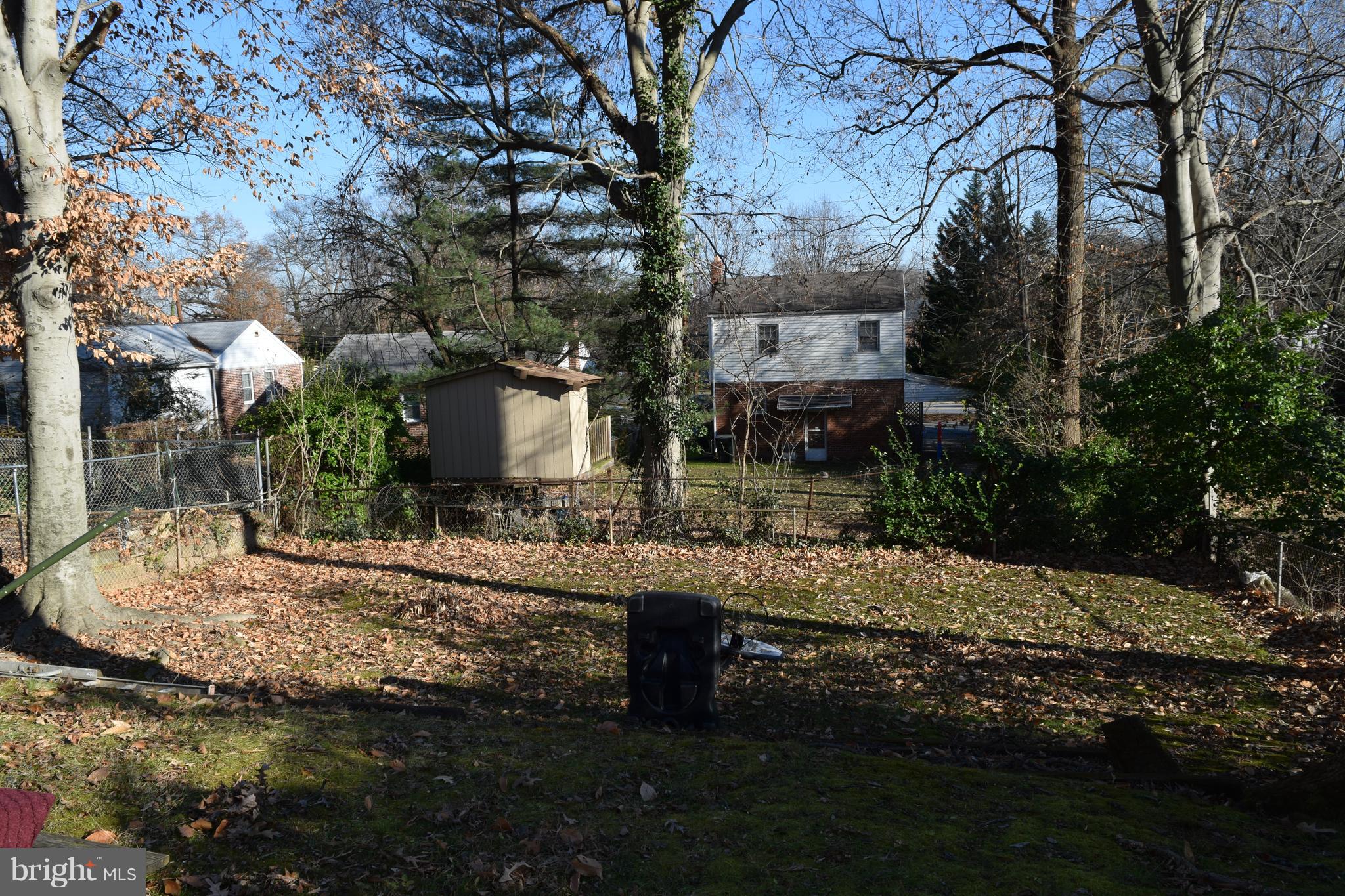 HOLLYWOOD ON THE HILL - Residential