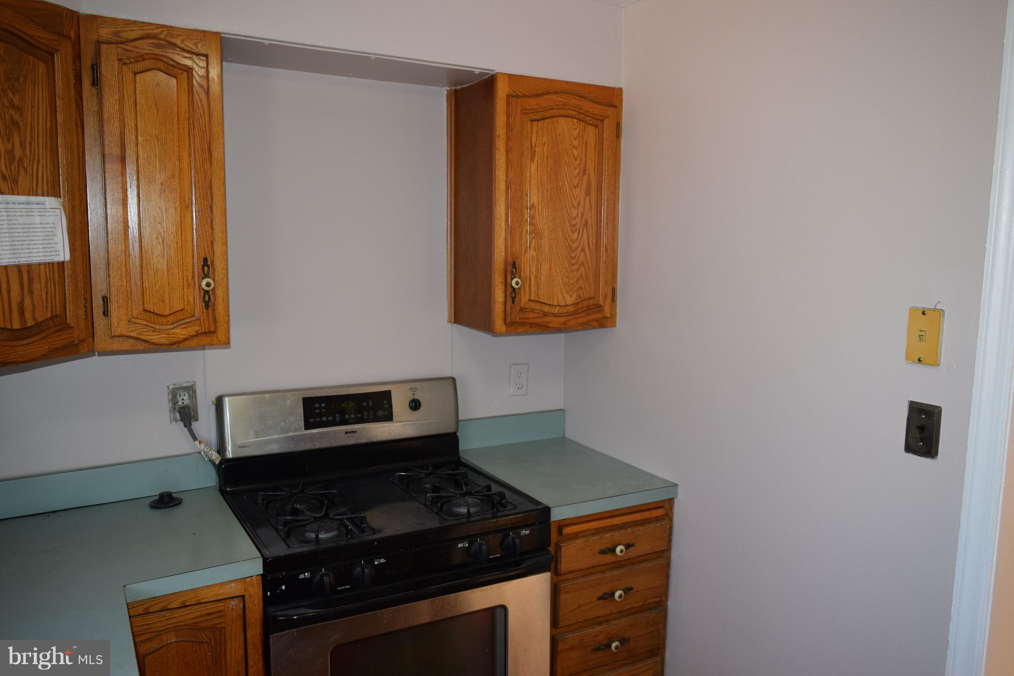 HOLLYWOOD ON THE HILL - Residential