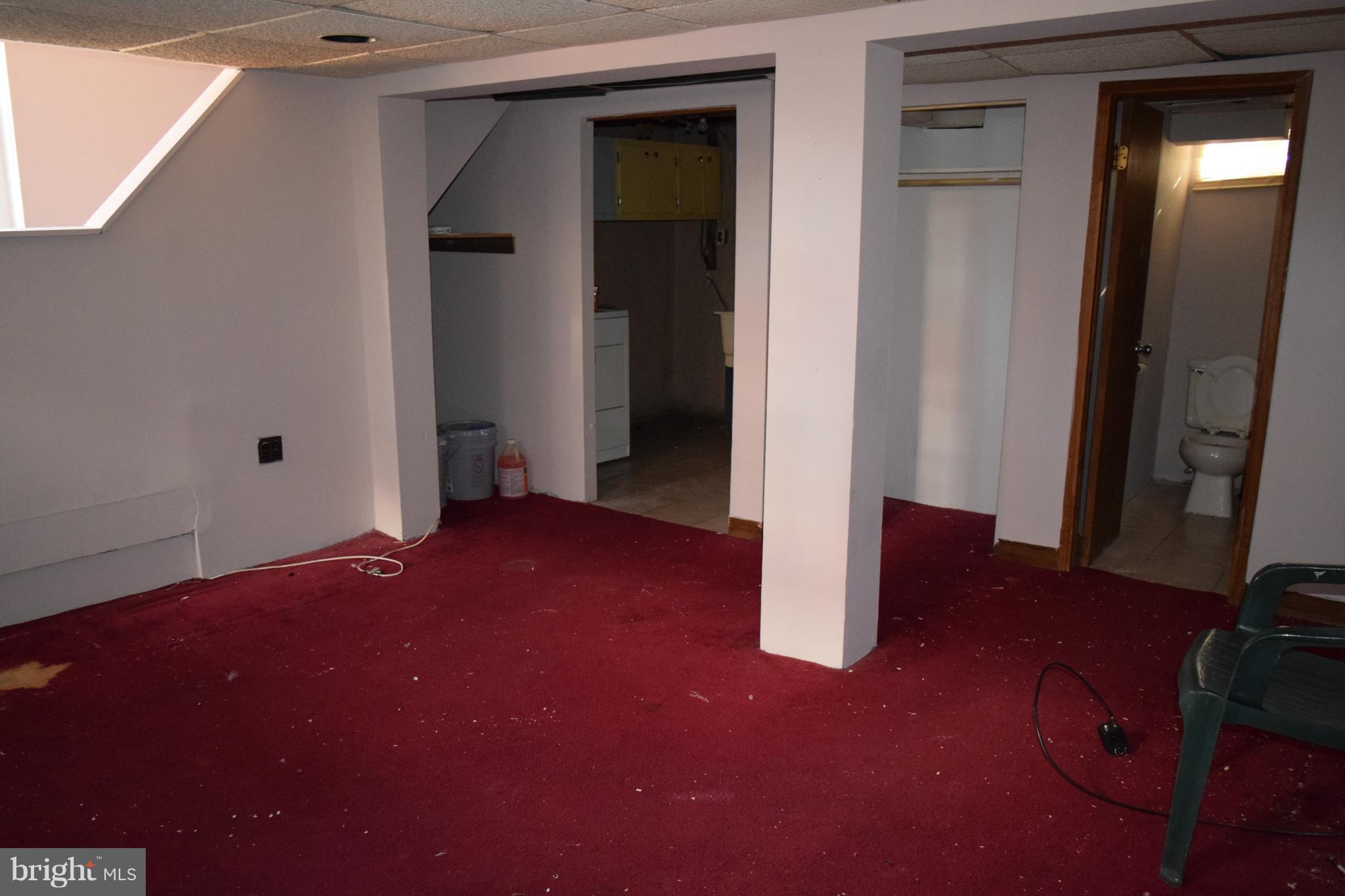 HOLLYWOOD ON THE HILL - Residential