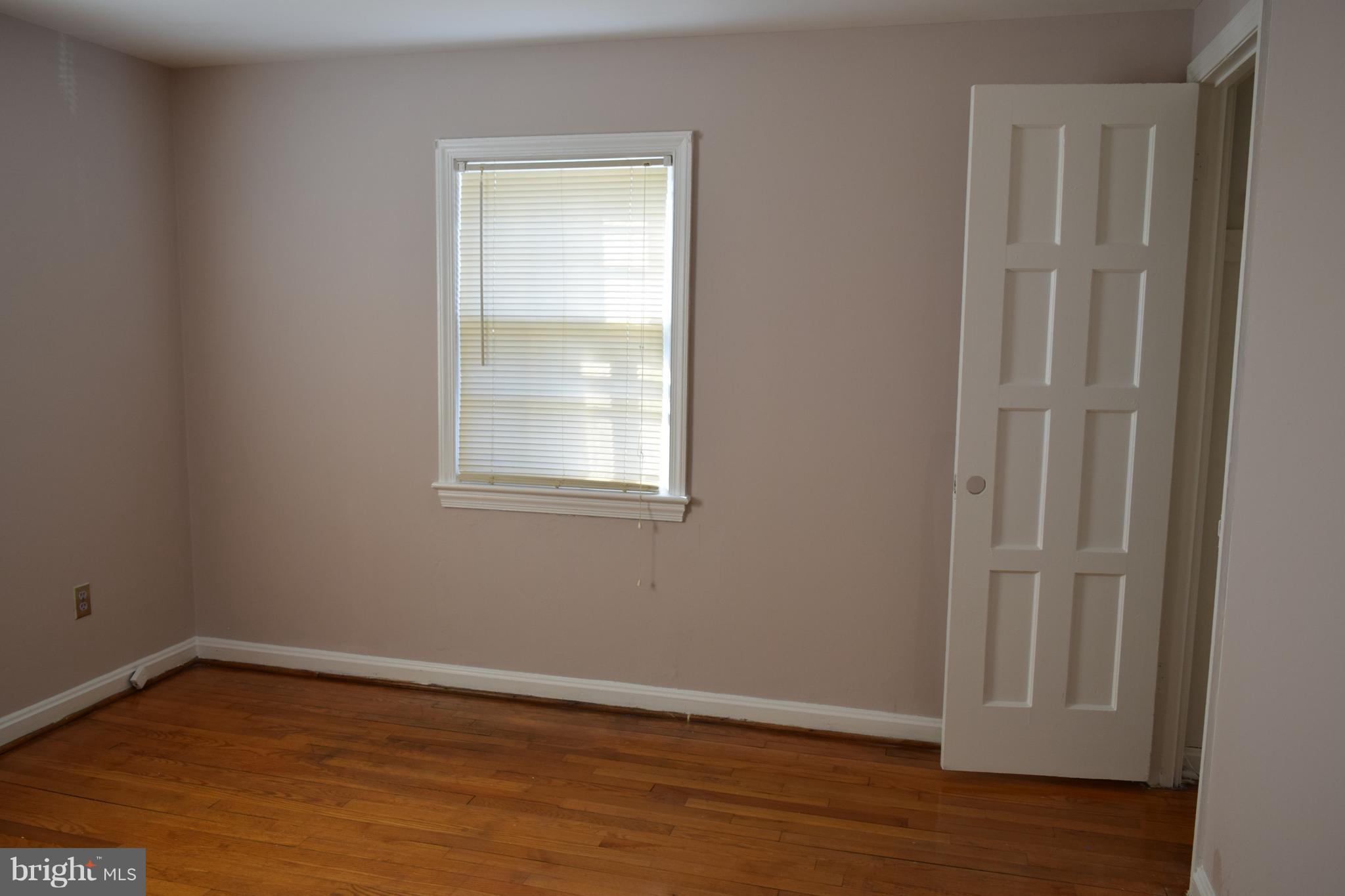 HOLLYWOOD ON THE HILL - Residential