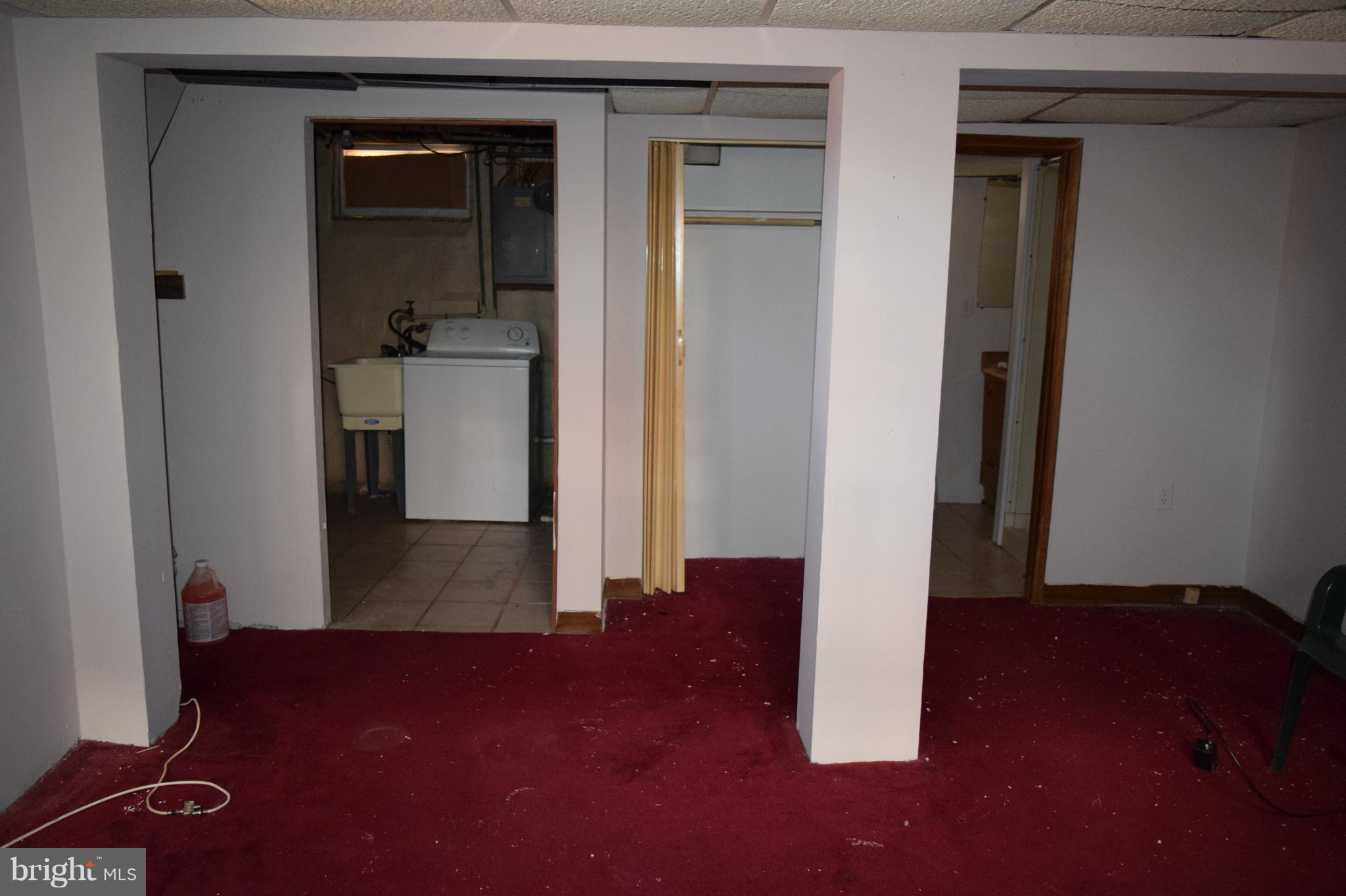 HOLLYWOOD ON THE HILL - Residential