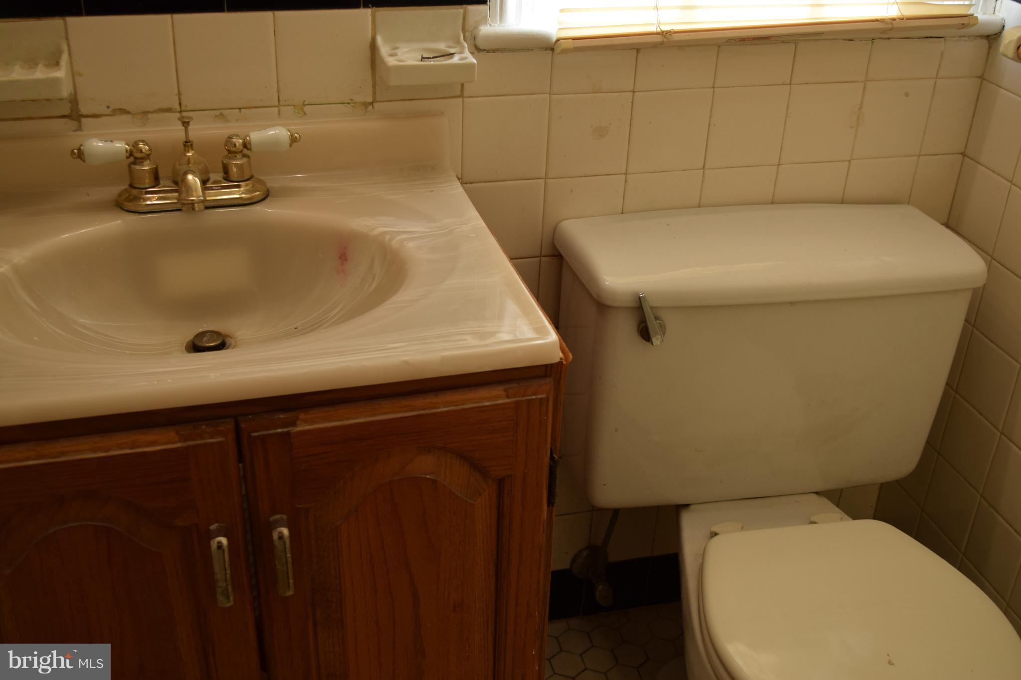 HOLLYWOOD ON THE HILL - Residential