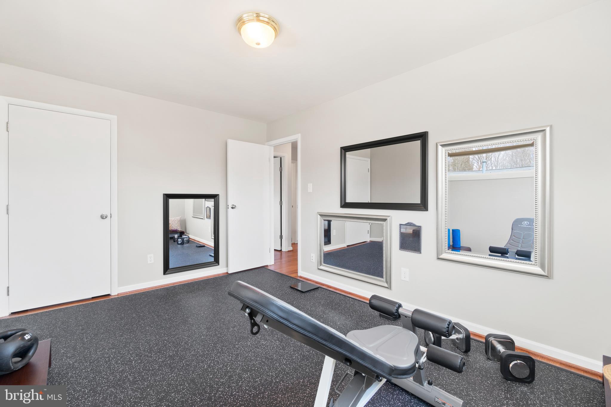 ANNANDALE TERRACE - Residential