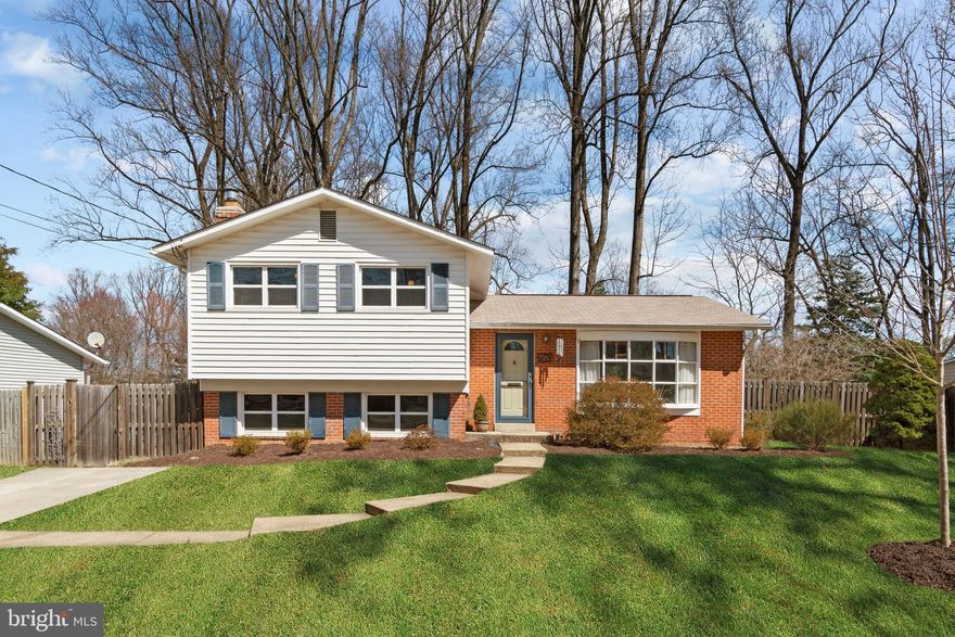Beautiful split level (3) home with gleaming refinished hardwoods and updated kitchen with stainless steel appliances.  Cozy downstairs family room features a gas fireplace, exposed brick feature wall and recently updated carpet. Plenty of updates throughout: water heater/humidifier/air cleaner 2013, updated appliances, gas fireplace installed 2015, downstairs bath remodeled in 2020 and fresh paint throughout. Deck off dining room is perfect for entertaining. Fully fenced backyard with durable storage shed and thoughtful landscaping. All this conveniently located near Annandale's shops and award-winning restaurants, within walking distance to Elementary and Annandale HS and a short drive from major commuter routes.  NOTE CHANGE IN OFFER DATE AD ANCED.  ALL OFFERS ARE NOW DUE ON SUNDAY (MAR 28th) AT 6 PM.  SHOWINGS WILL TERMINATE AT 3 PM ON 3 PM ON MAR 28th).