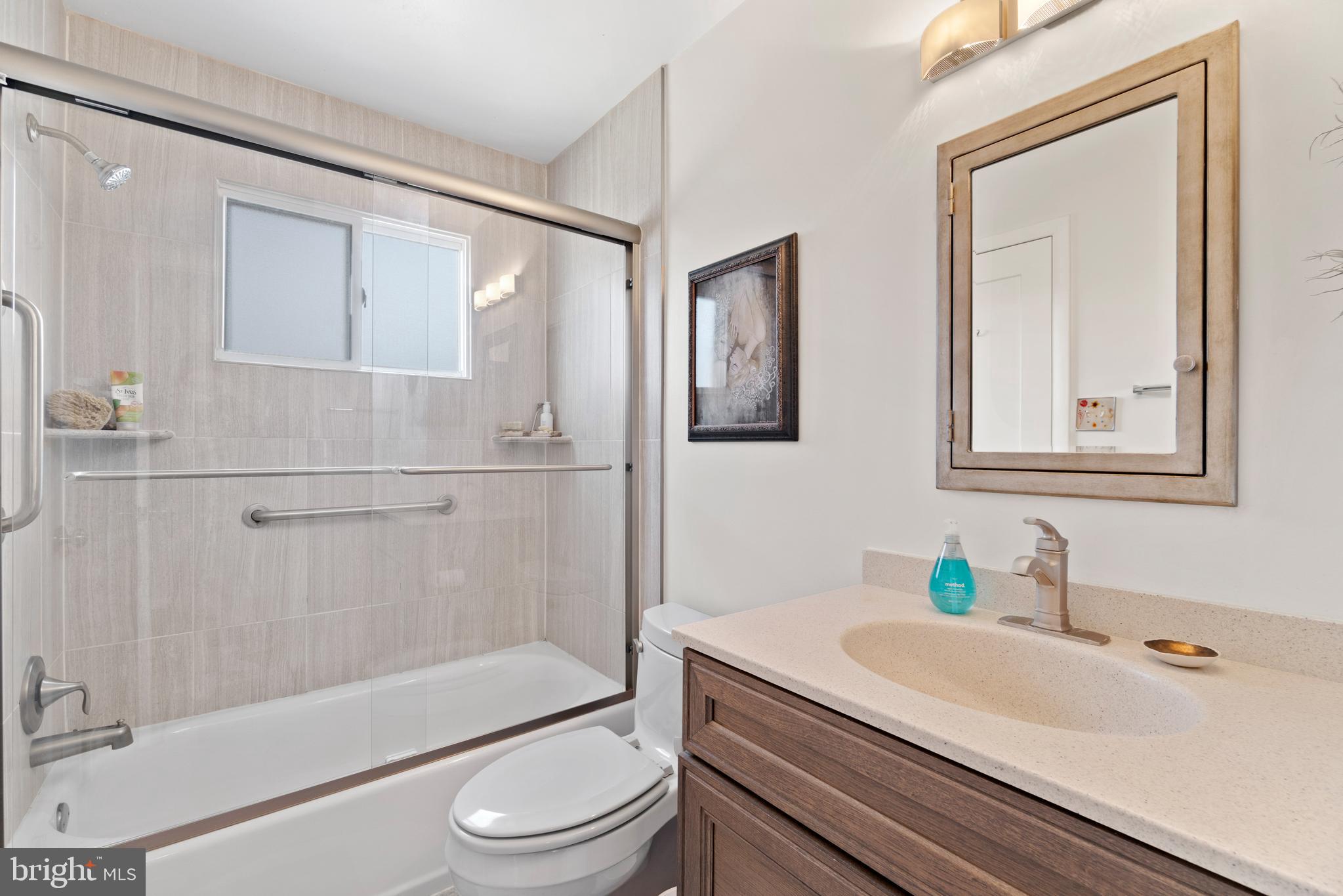 ANNANDALE TERRACE - Residential