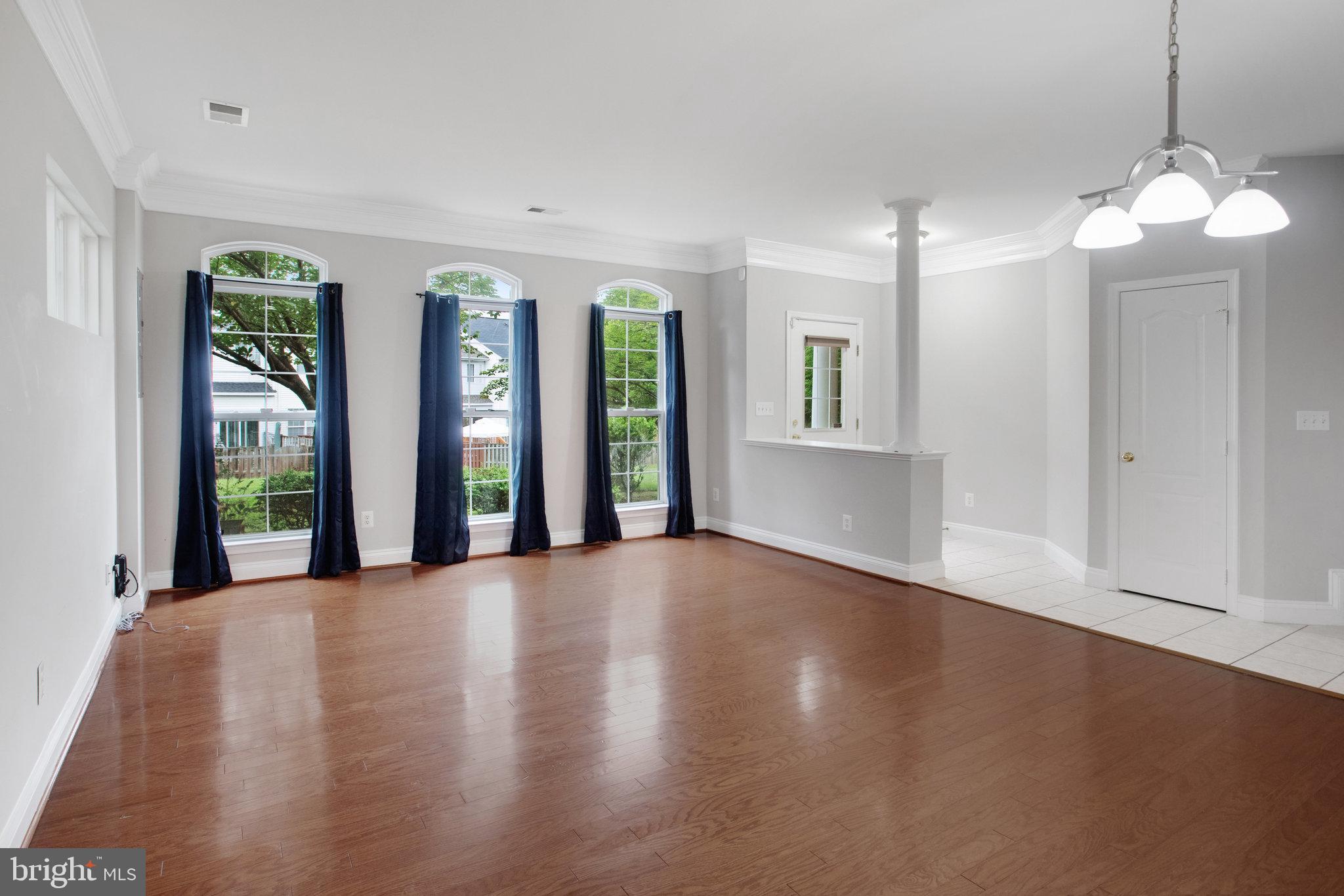 16462 KENNEWEG COURT