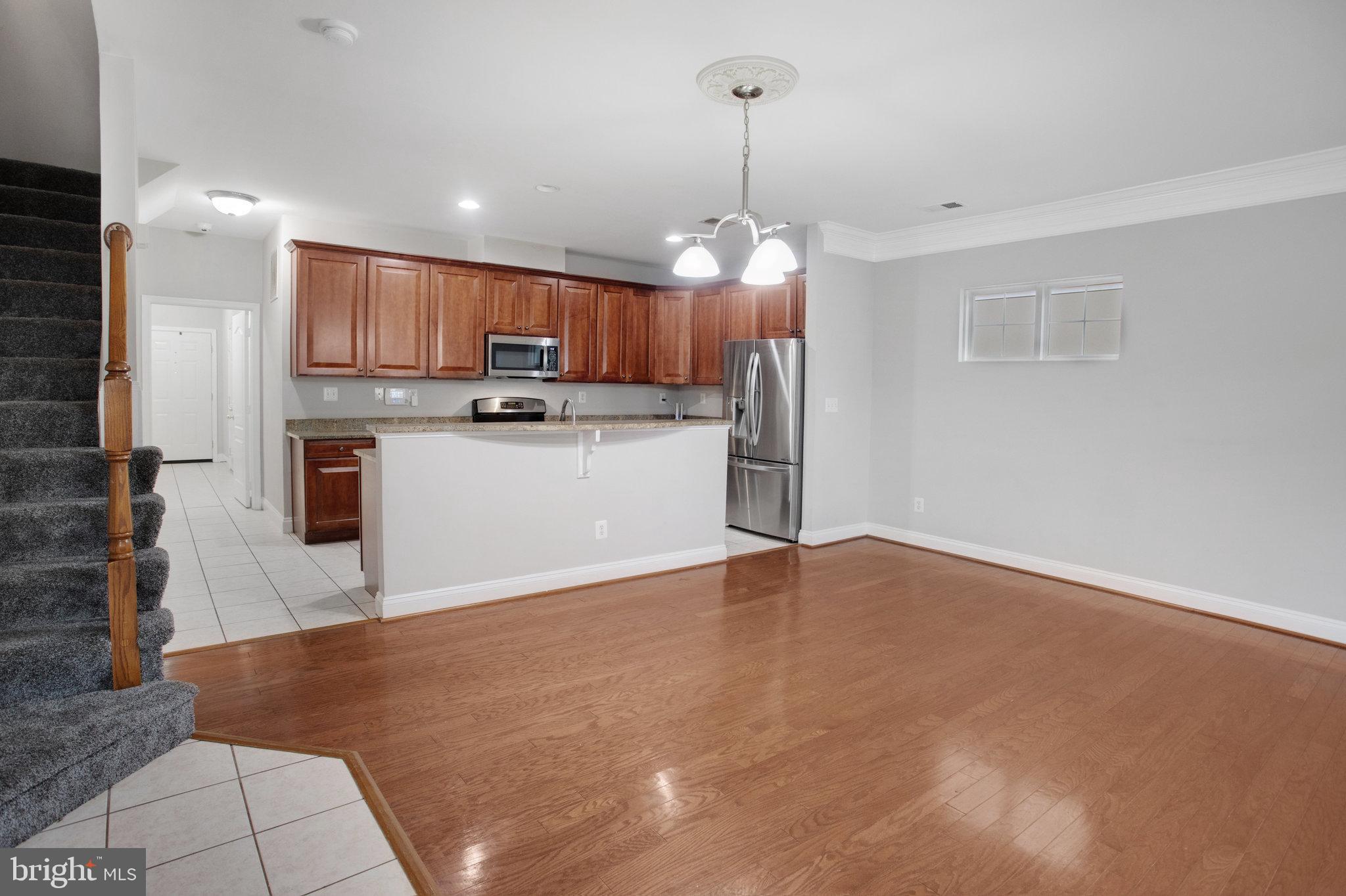 16462 KENNEWEG COURT