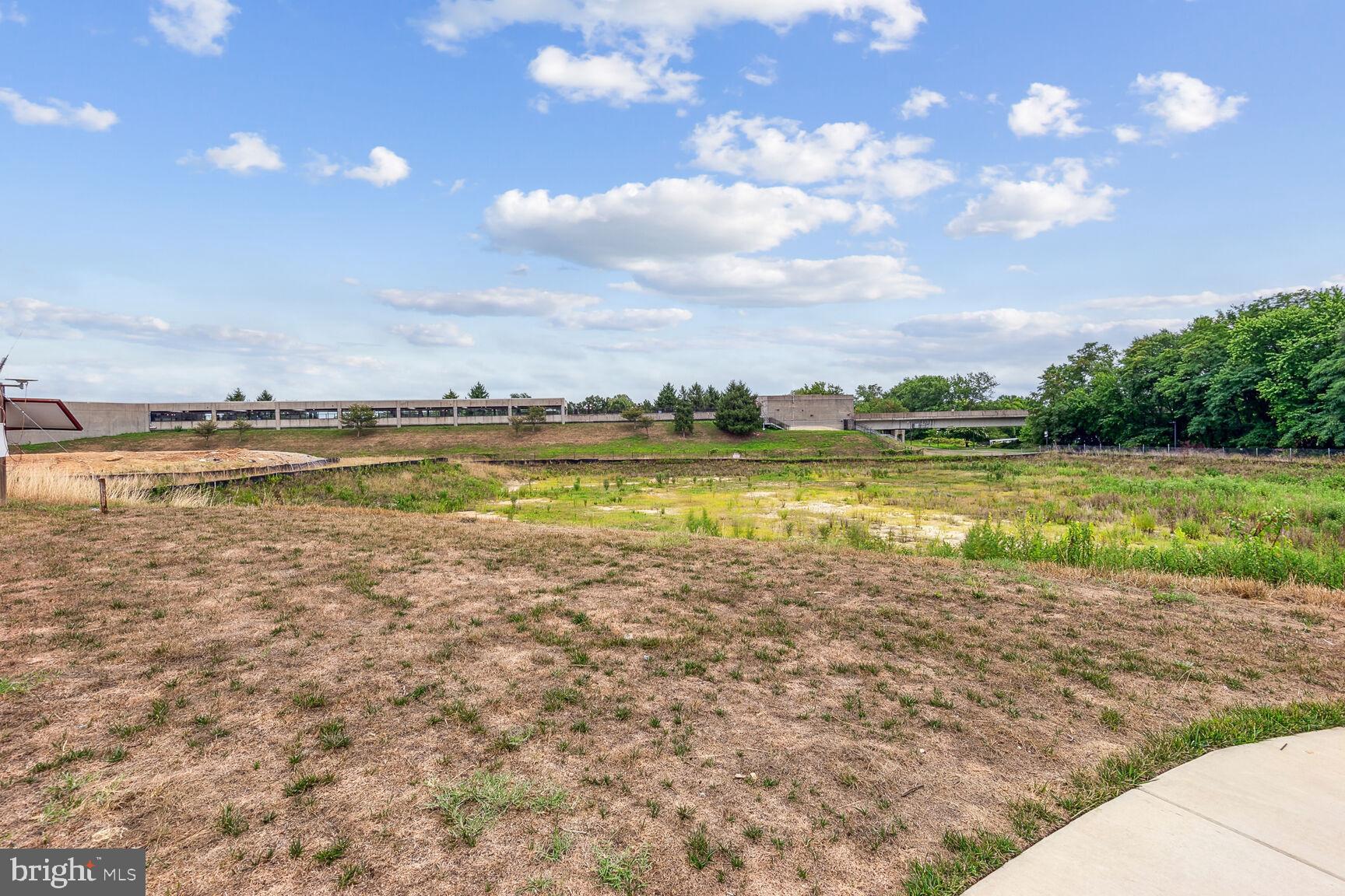 RIVERFRONT - Residential Lease