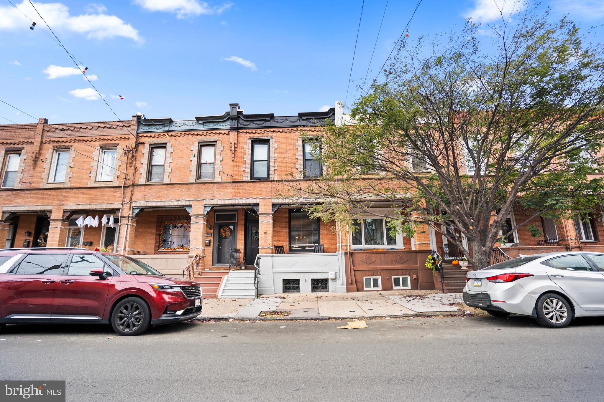 LOWER MOYAMENSING - Residential