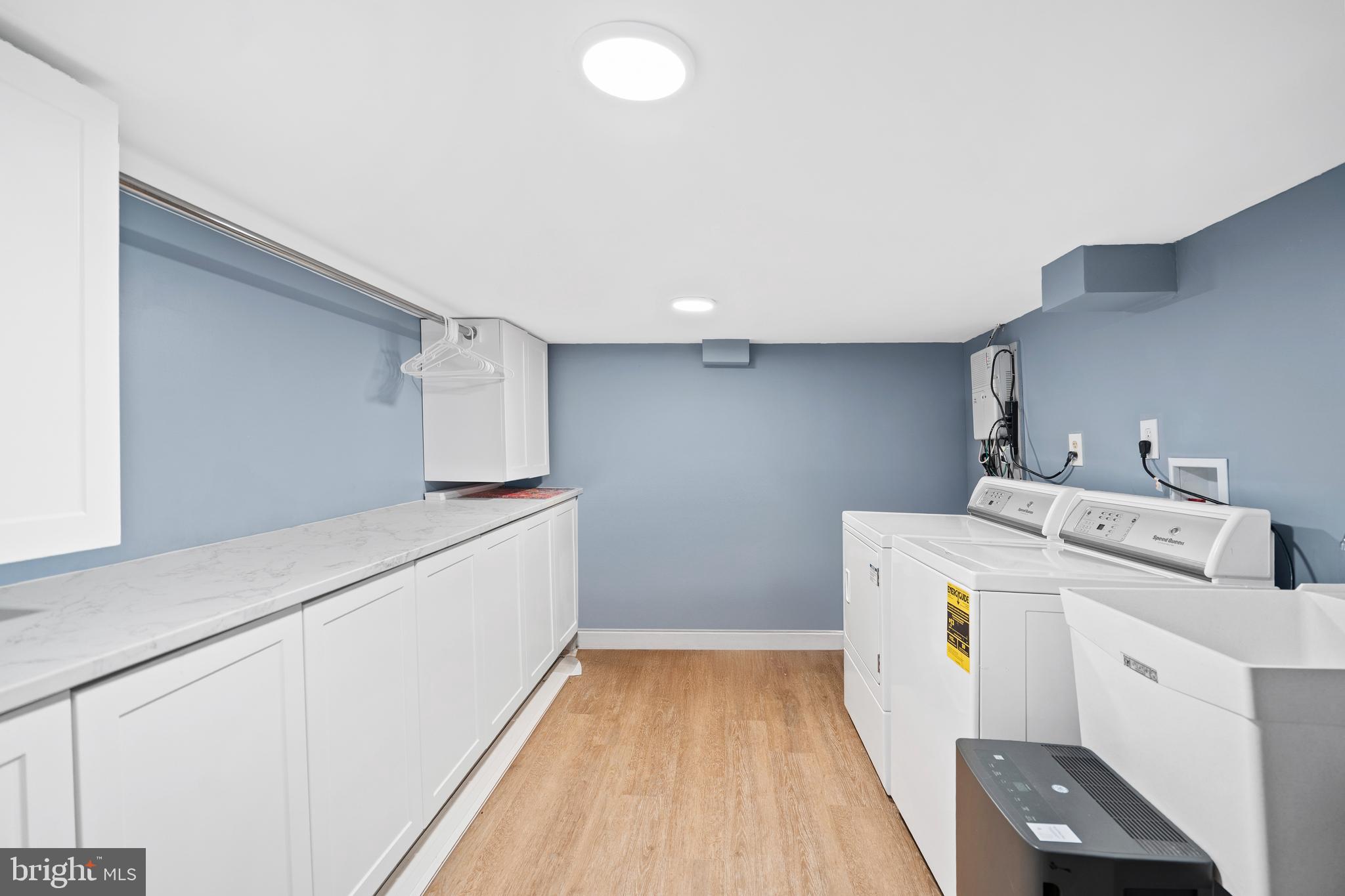 LOWER MOYAMENSING - Residential