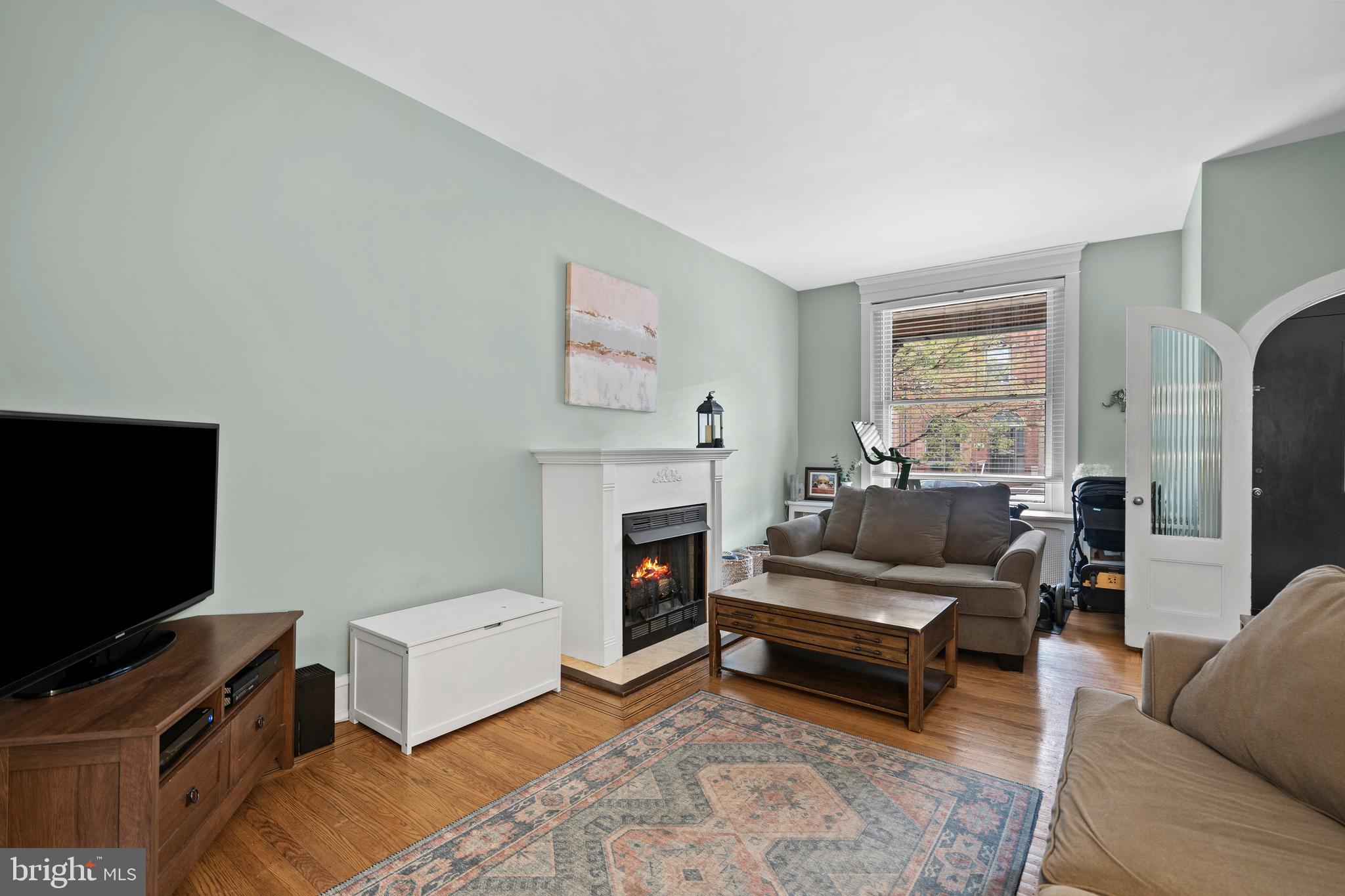 LOWER MOYAMENSING - Residential