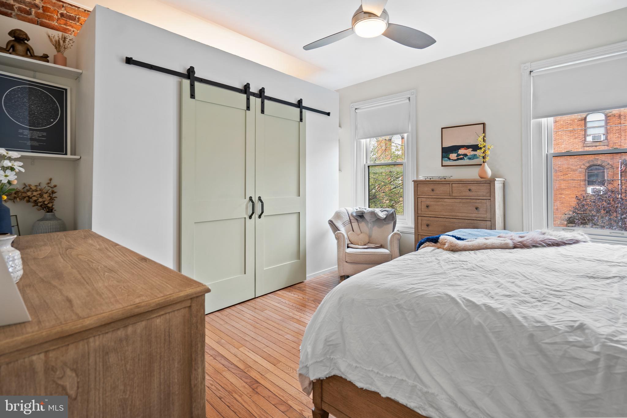 LOWER MOYAMENSING - Residential