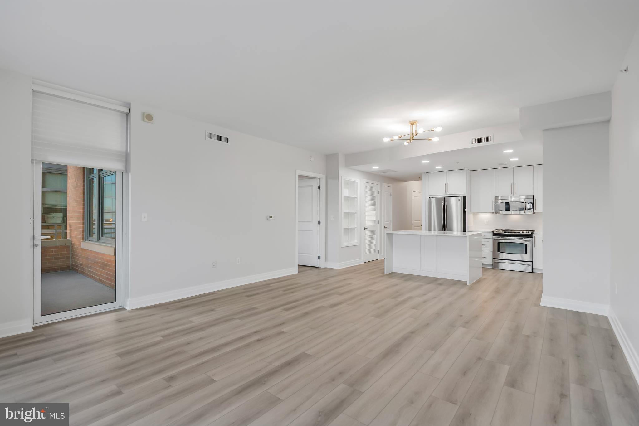 8220 CRESTWOOD HEIGHTS DRIVE 1210