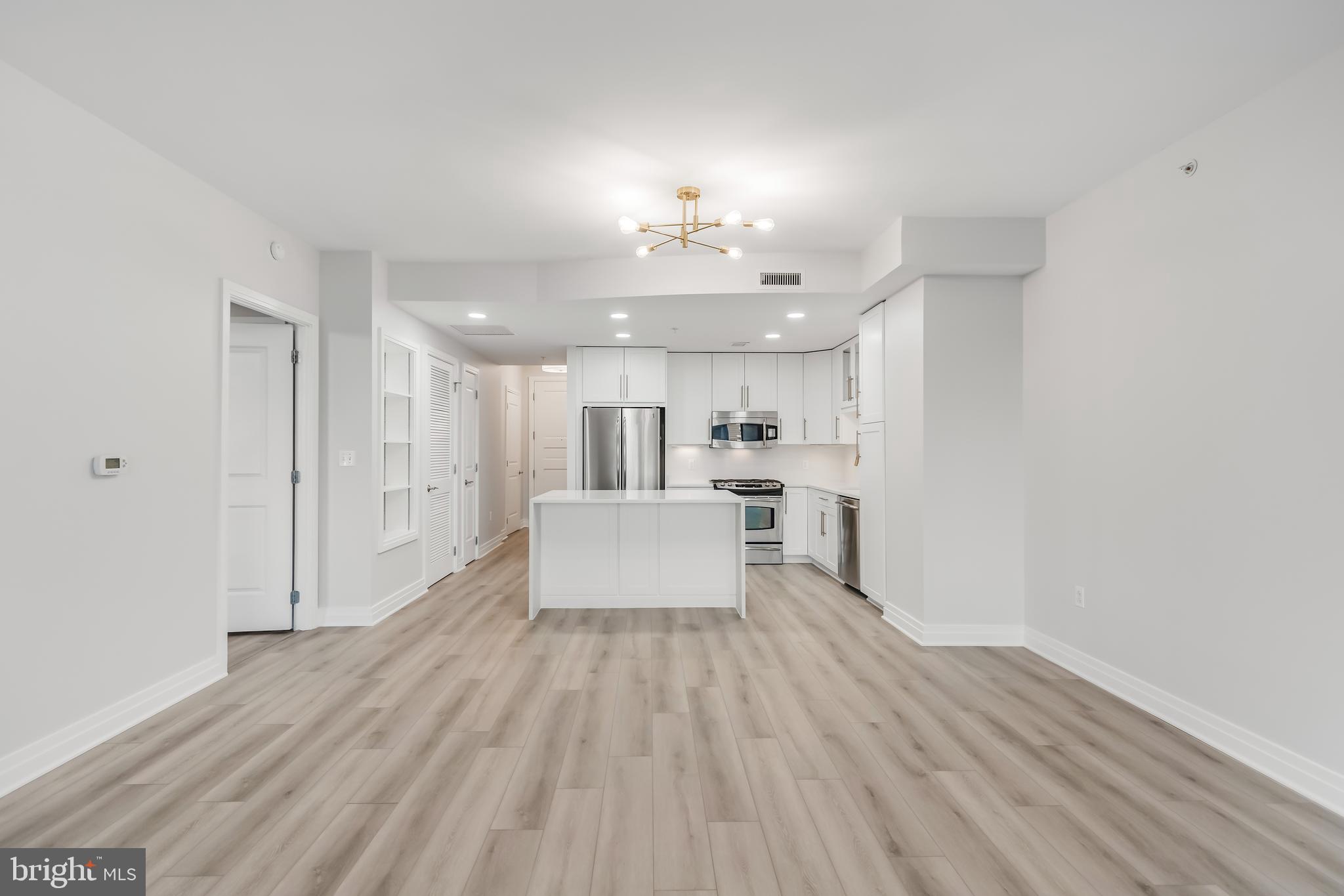 8220 CRESTWOOD HEIGHTS DRIVE 1210