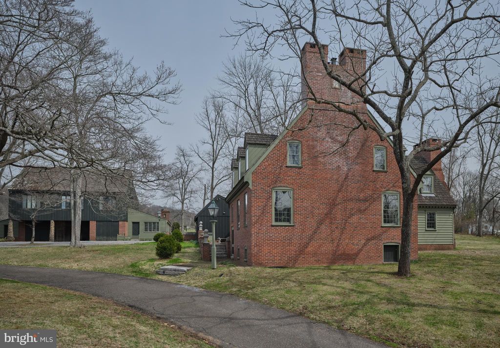 Photo of 6049 Pidcock Creek Road, NEW HOPE, PA 18938 (MLS # PABU2117256)