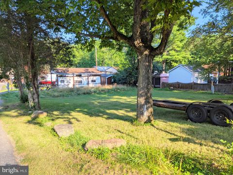 Vacant Land For Sale - BLOCK 60 LOT 4 & 5 Jollywood Road<br/> Berkeley County, FALLING WATERS, WV 25419