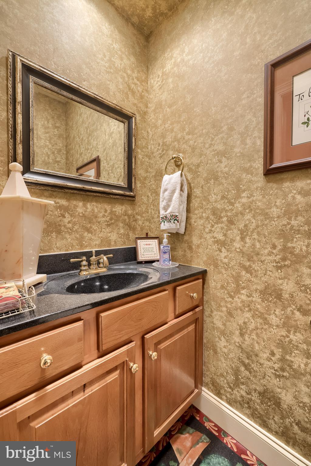 STONEGATE - Residential