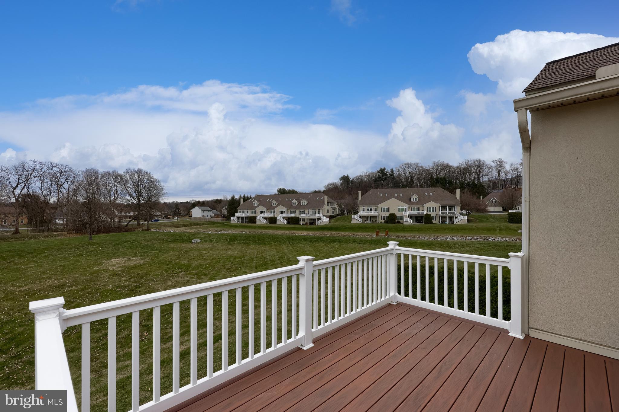 STONEGATE - Residential