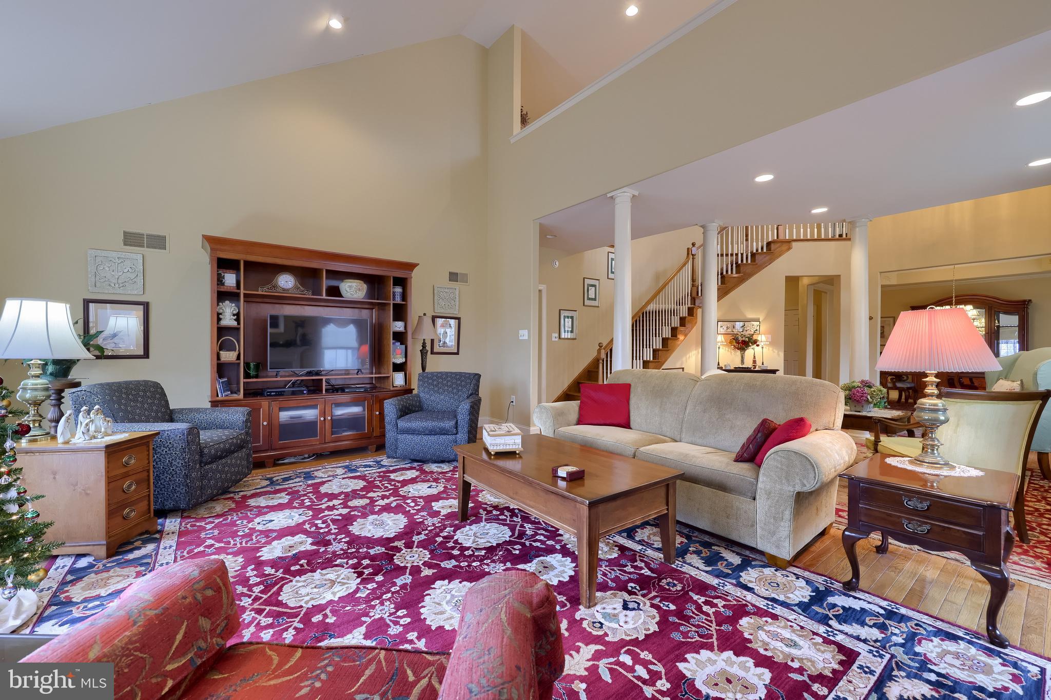 STONEGATE - Residential