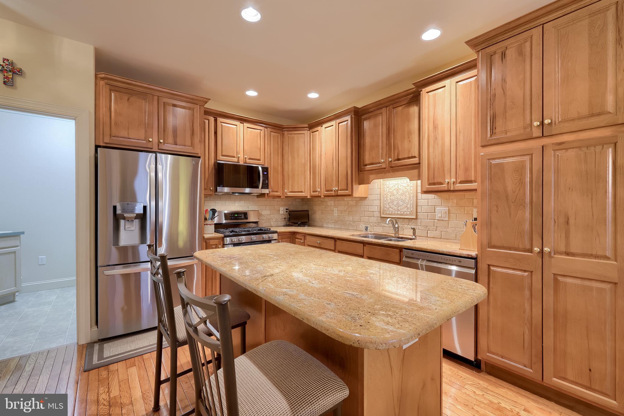 STONEGATE - Residential