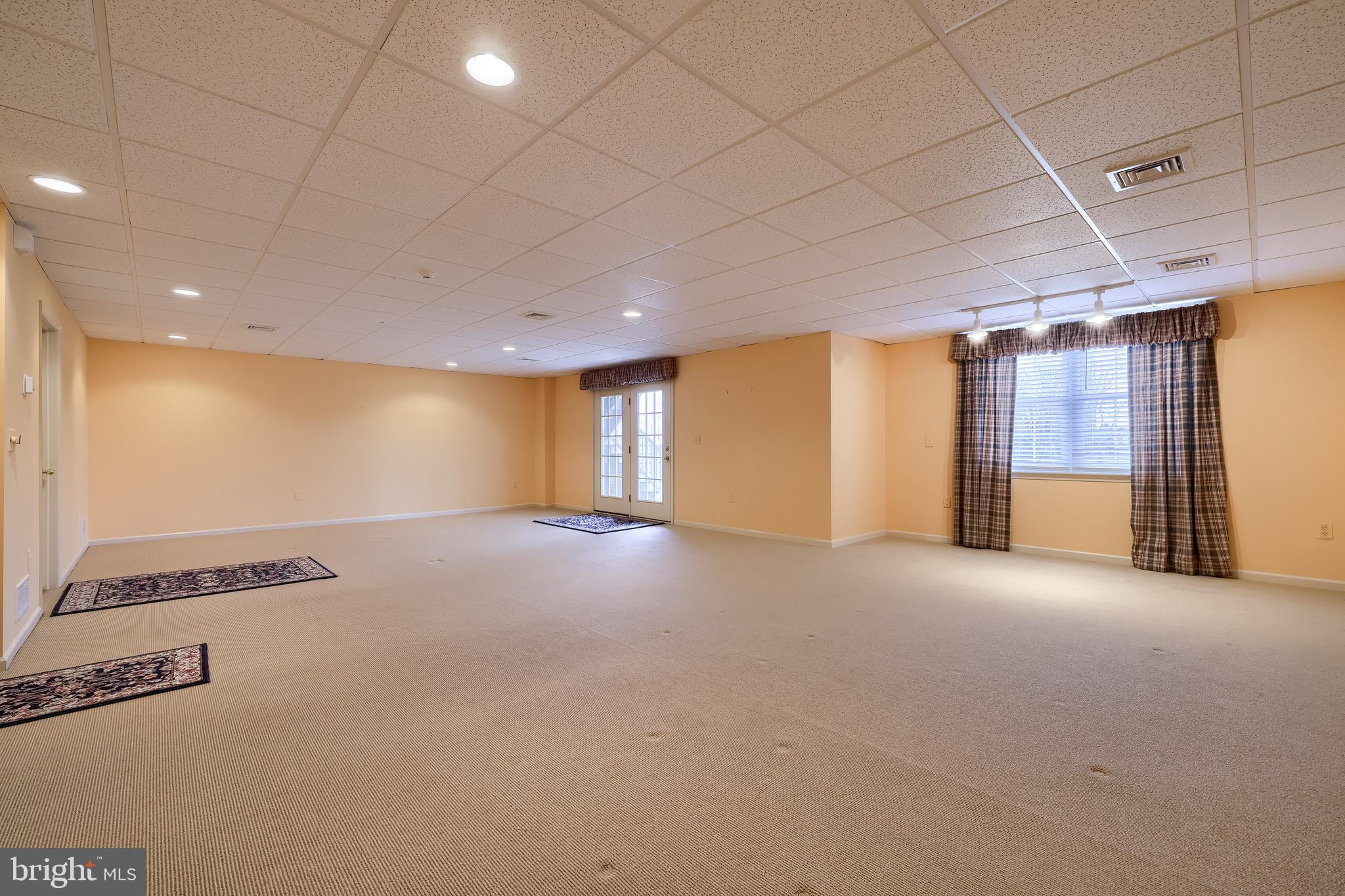 STONEGATE - Residential