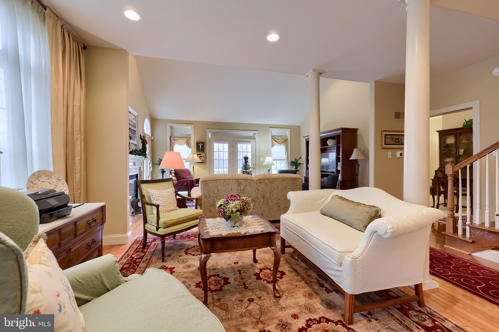 STONEGATE - Residential