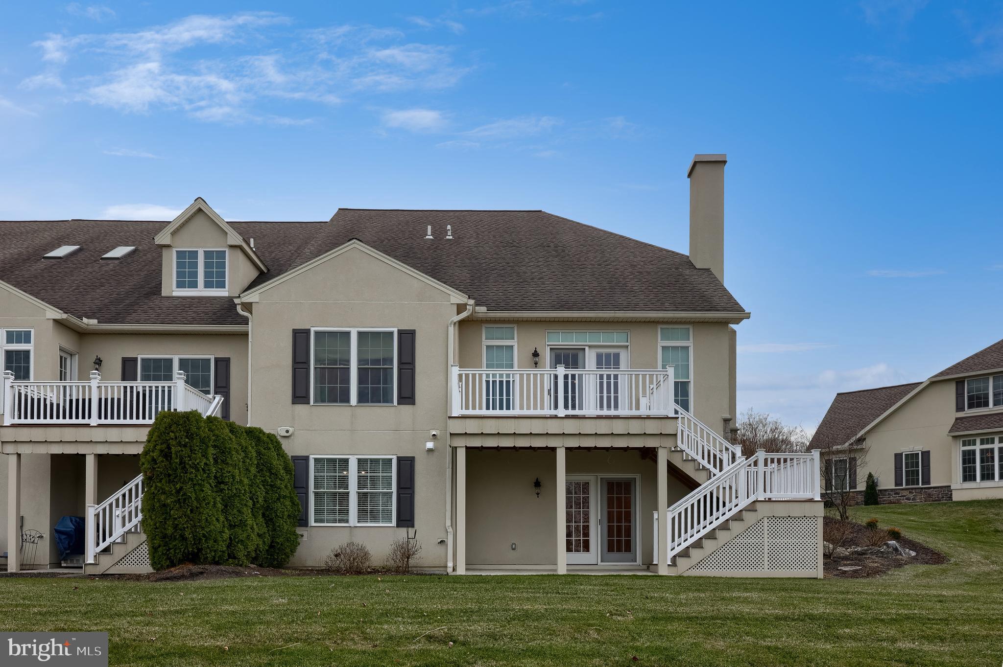 STONEGATE - Residential