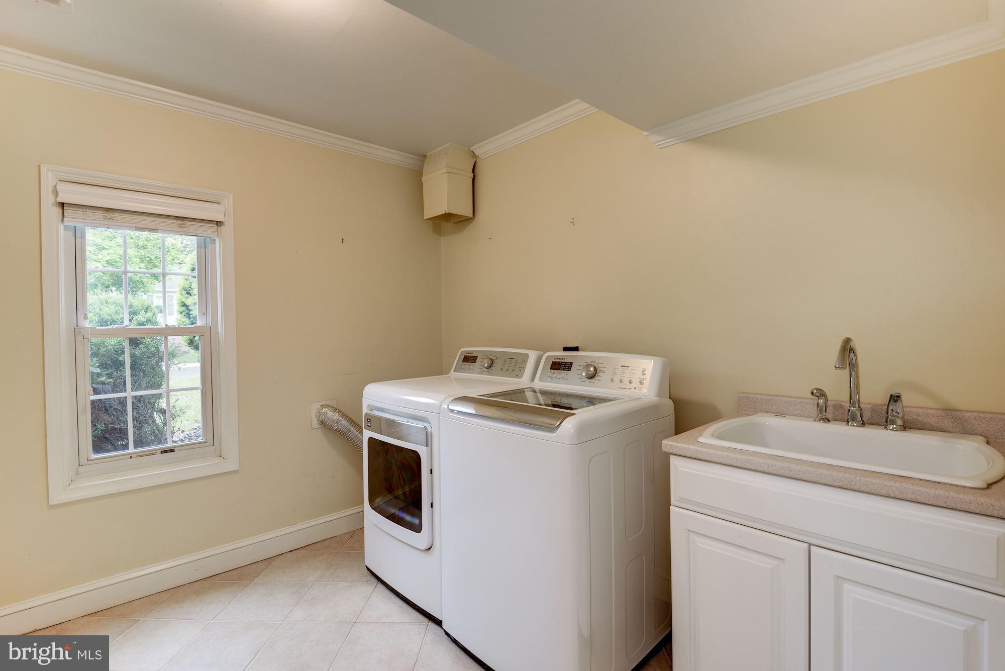 HIGHLAND STONE - Residential