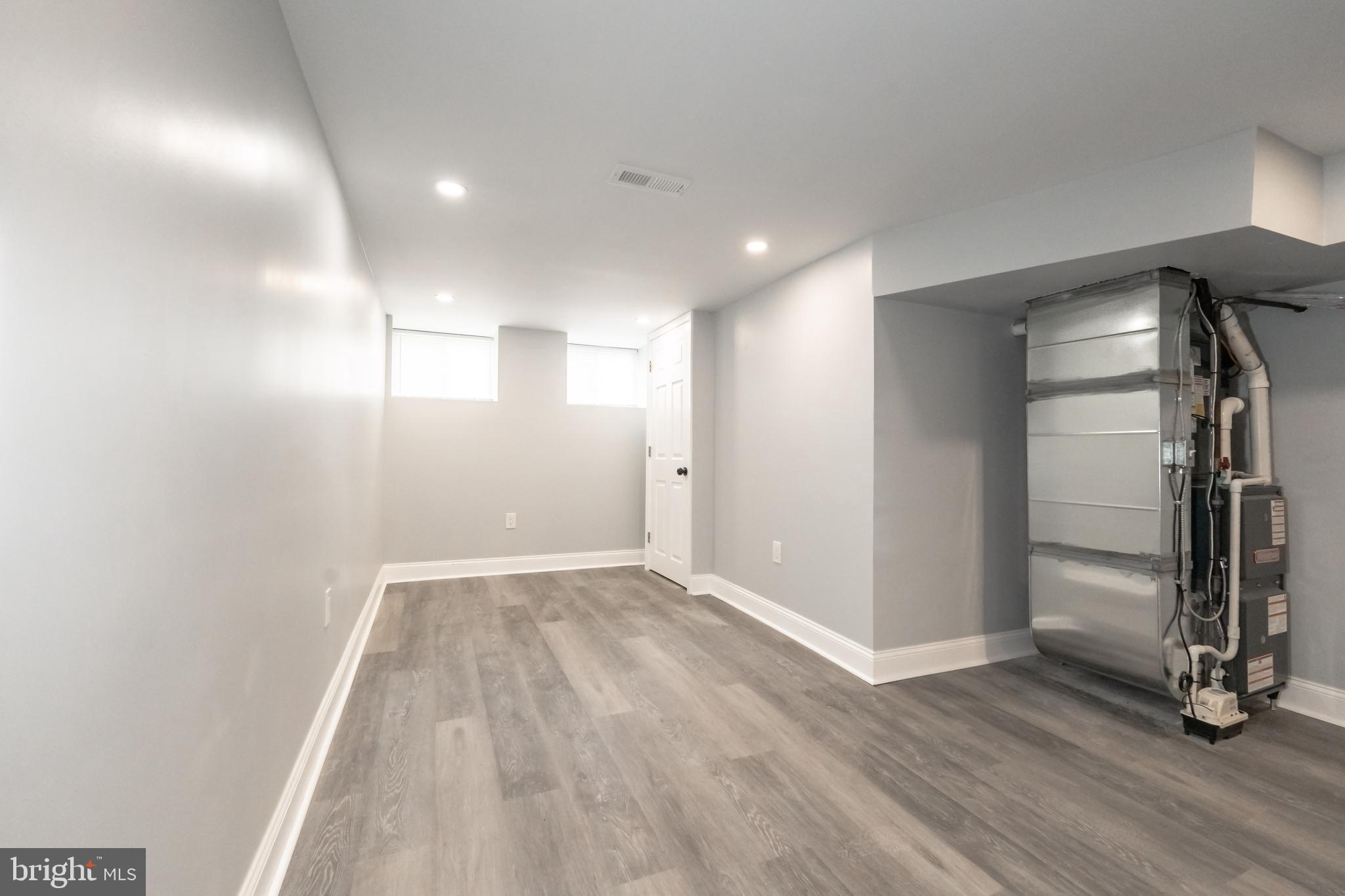 MAYFAIR - Residential