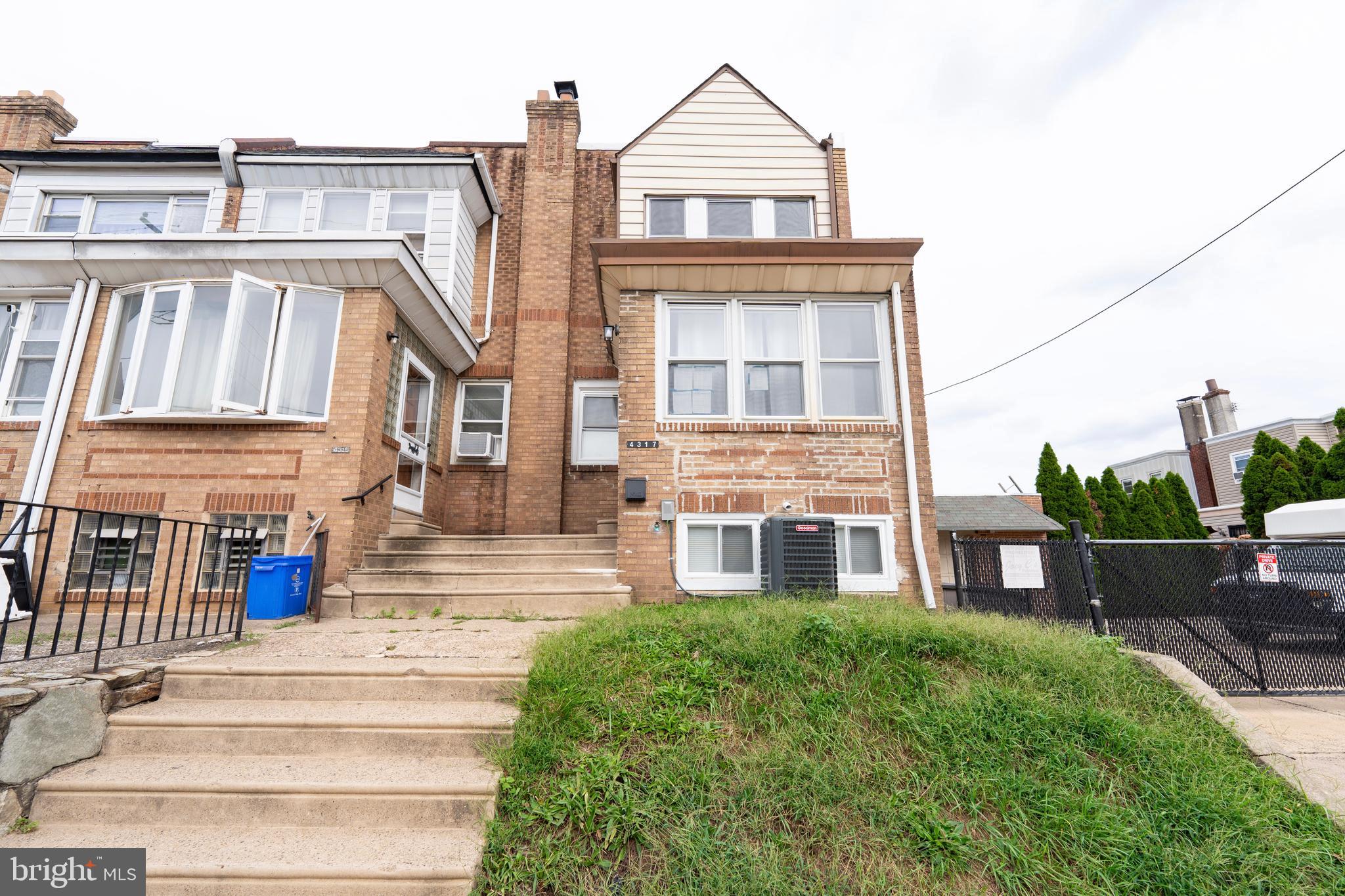 MAYFAIR - Residential