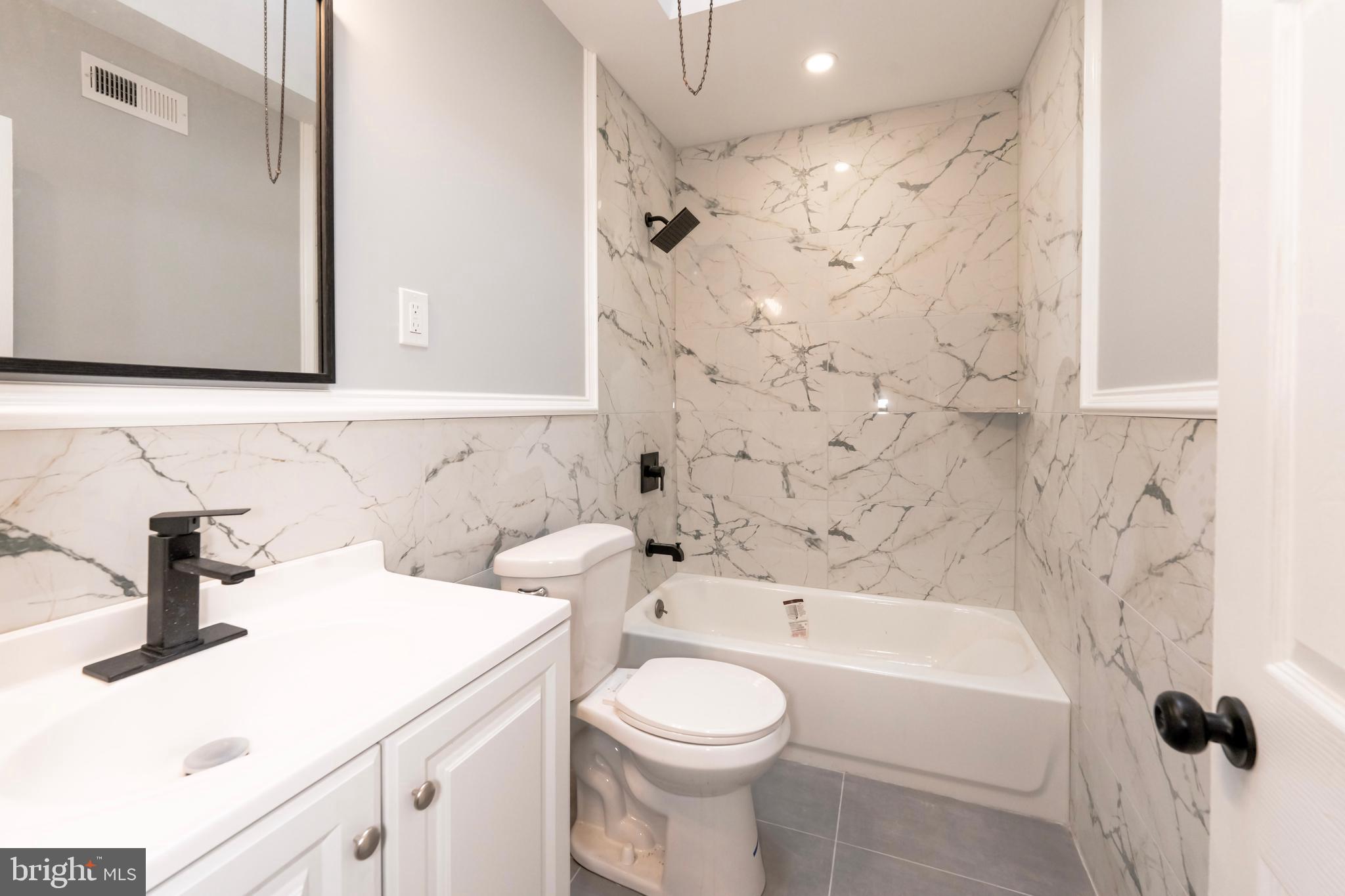 MAYFAIR - Residential