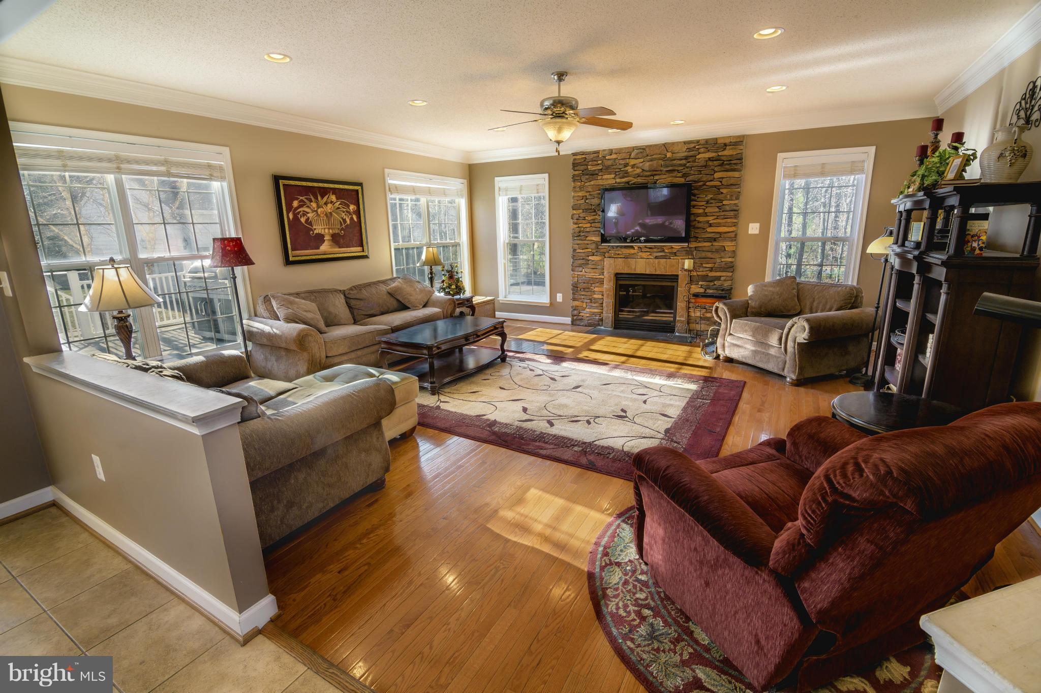 WHISPER CREEK SUB - Residential