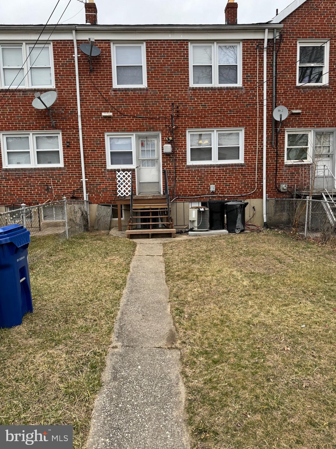 NORTHWOOD - Residential Lease