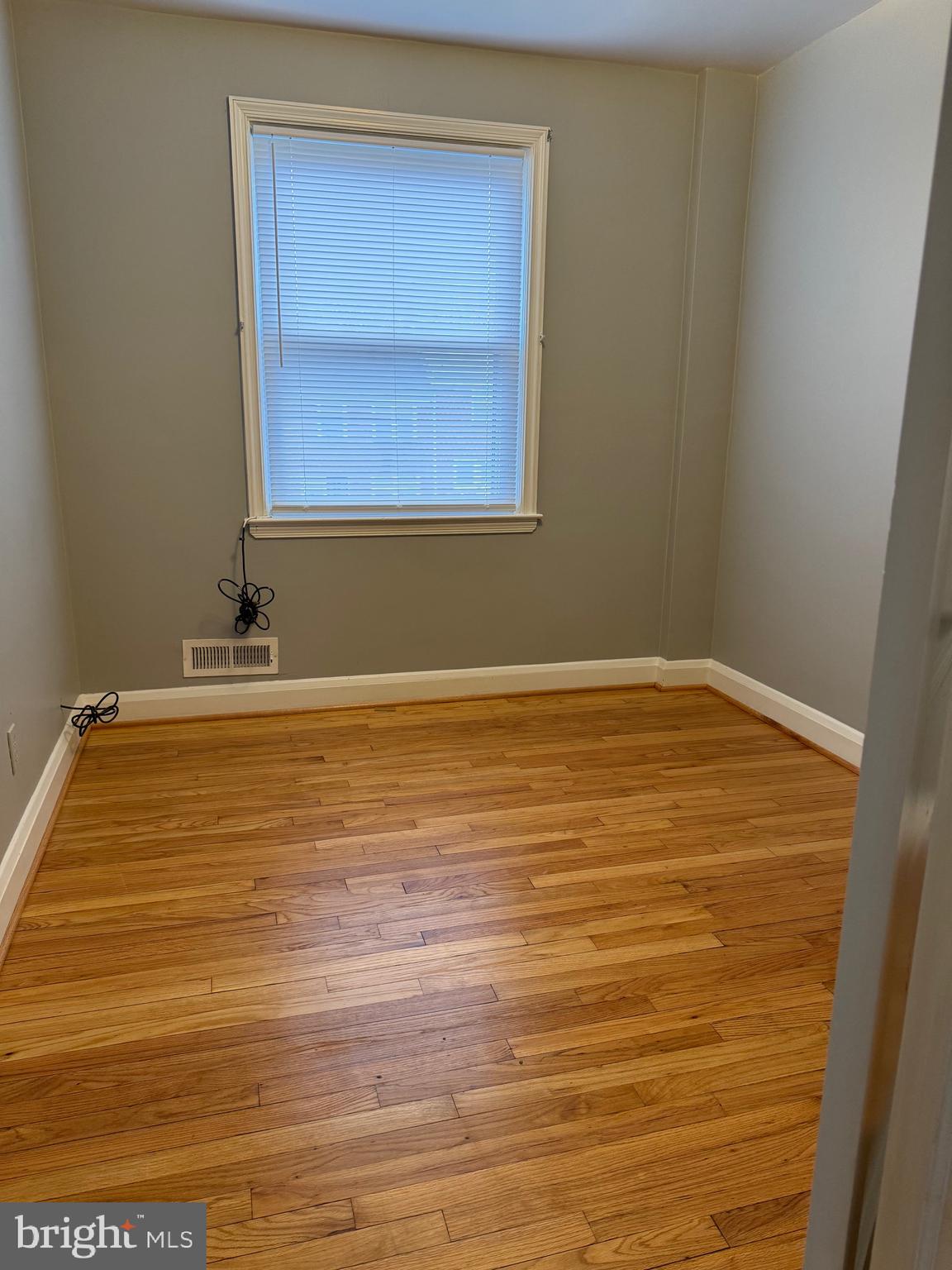 NORTHWOOD - Residential Lease