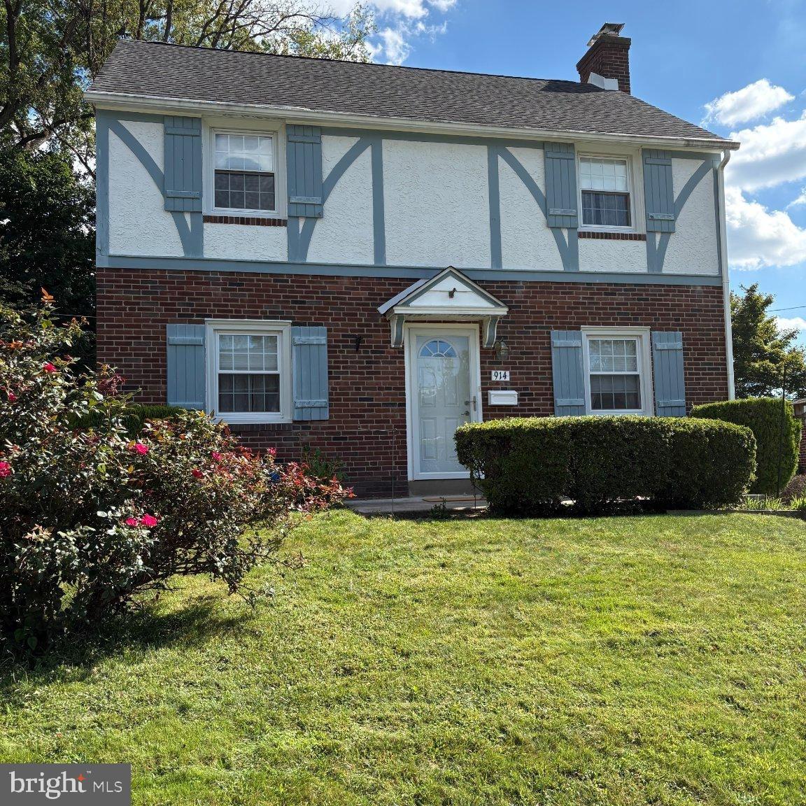 914 STANBRIDGE ROAD