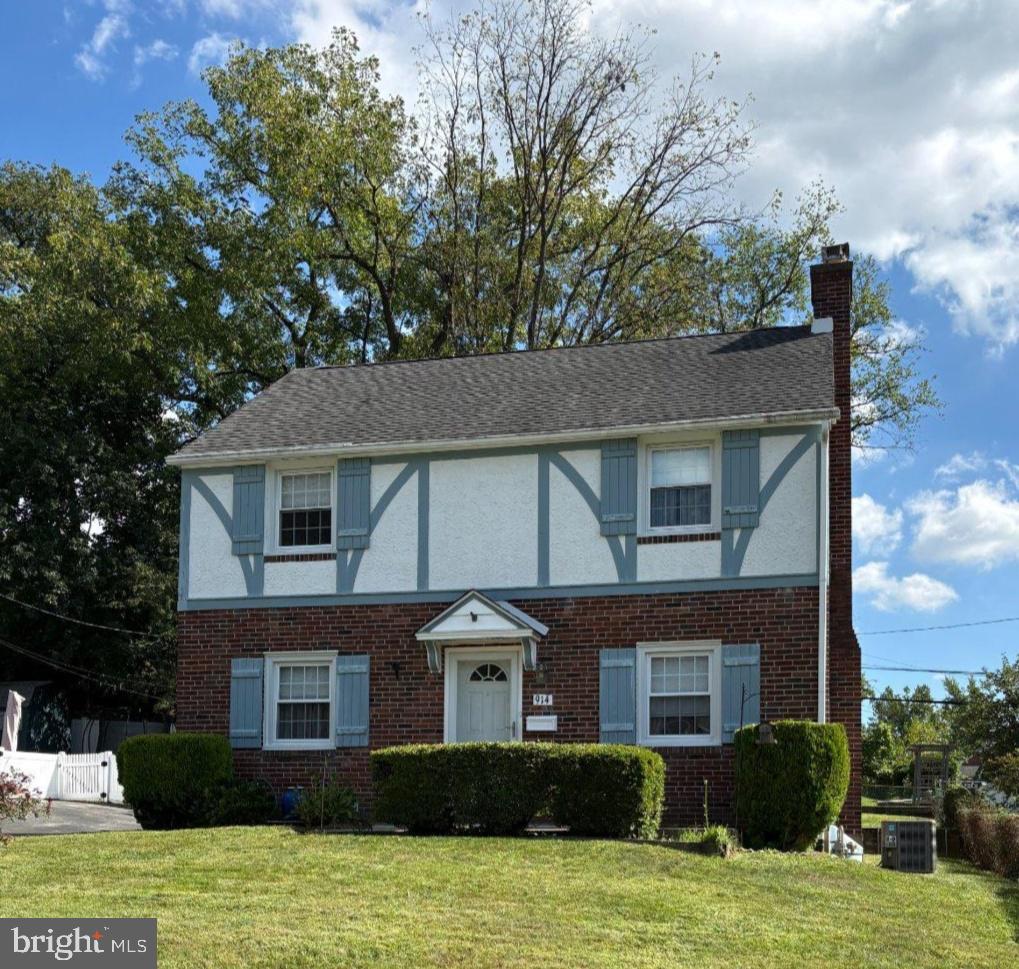 914 STANBRIDGE ROAD