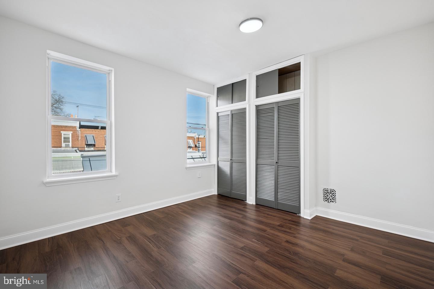 OVERBROOK - Residential