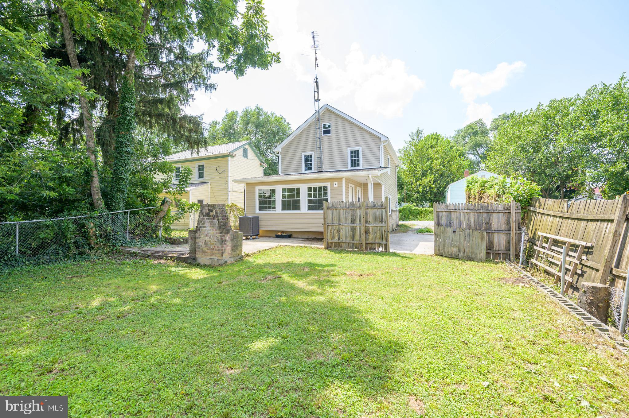 NONE AVAILABLE - Residential Lease