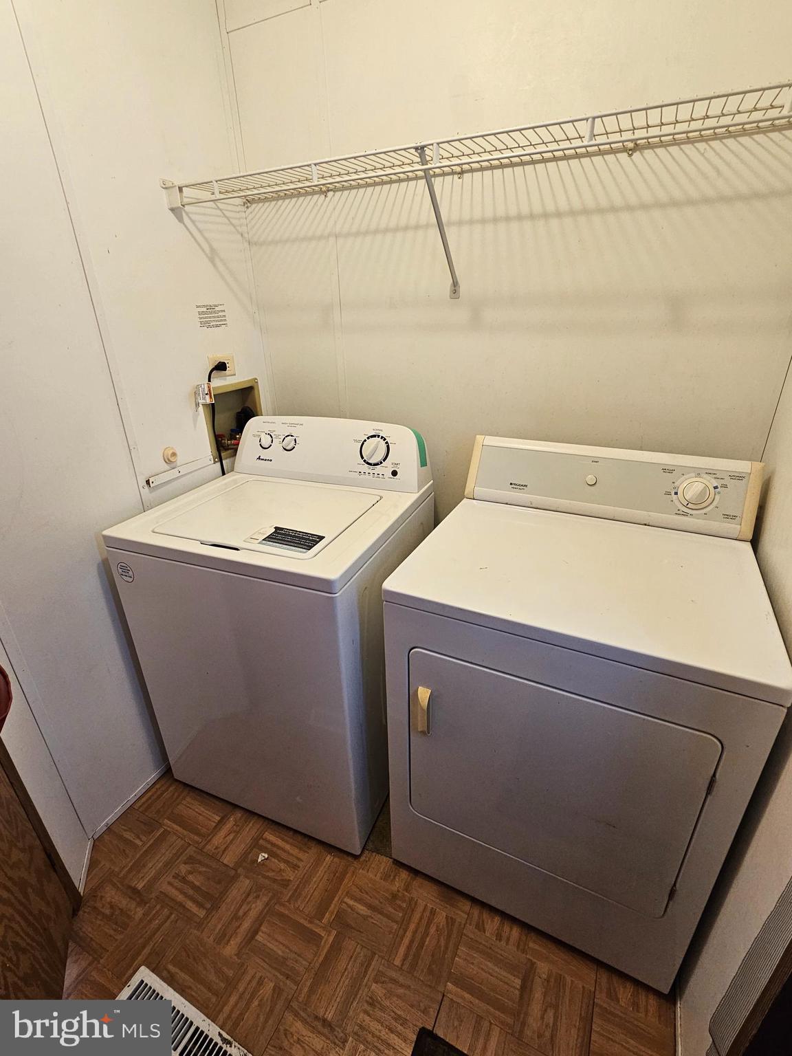 BROOKWOOD ESTATES - Residential