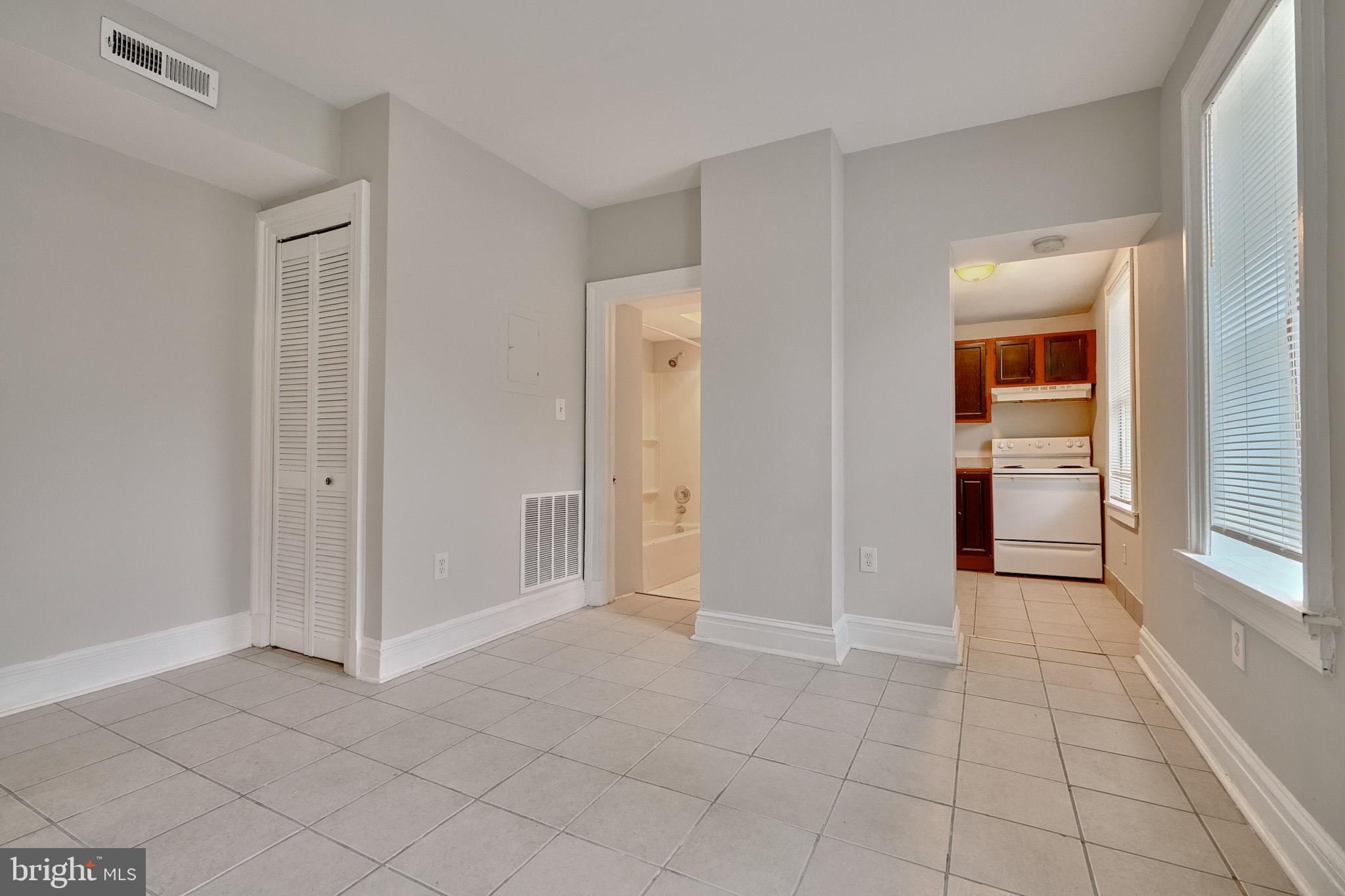 HOLLINS MARKET - Residential Income