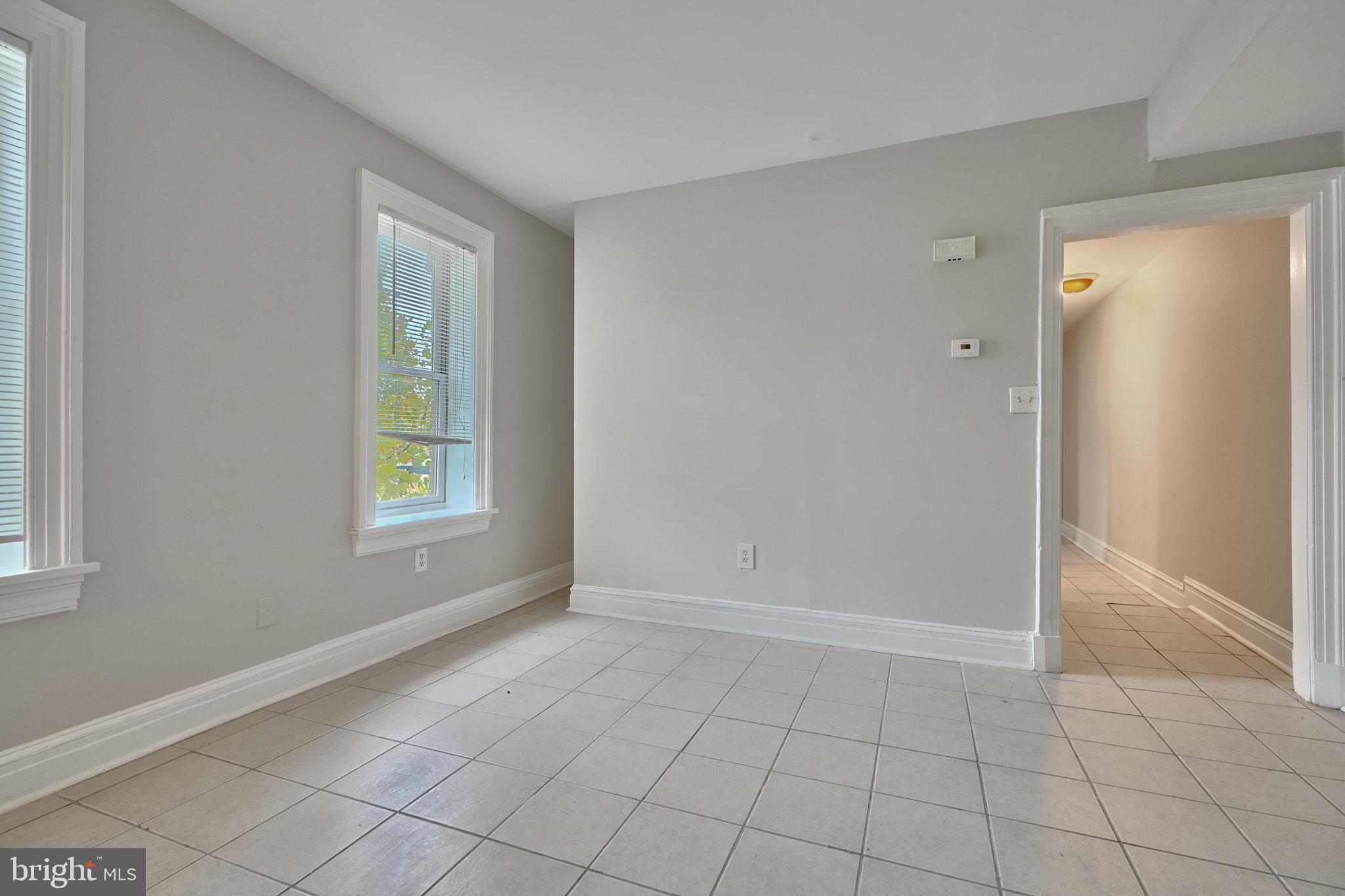 HOLLINS MARKET - Residential Income