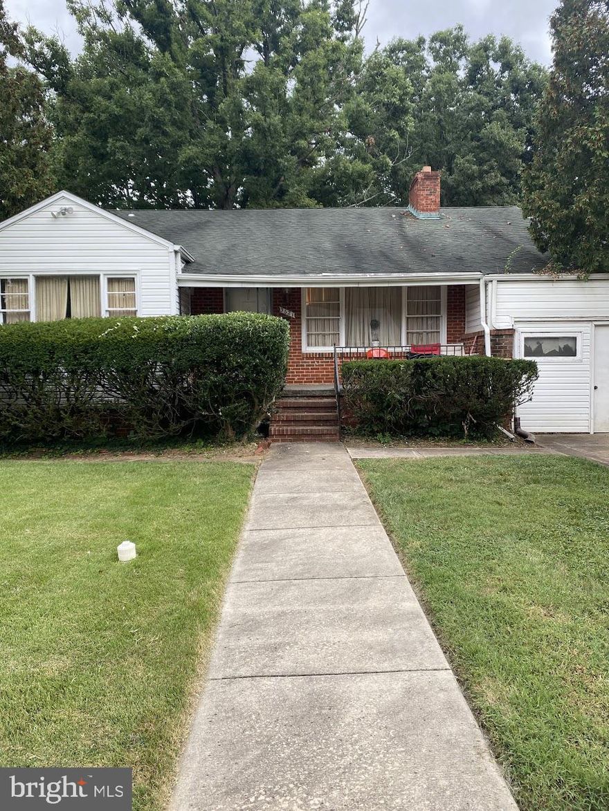 CLOSING COST AVAILABLE FOR OWNER OCCUPANTS.  An amazingly priced single-family home awaits your TLC!   Great opportunity to own a large SPLIT LEVEL, sun-lit, bright, airy, 3+ bedroom, 2 and a half full bath home!   A “good to be home” feeling with a sense of community and family is what you will find here.  Spaces are crafted by a refined and highly atypical split-level floorplan.  It offers so many features:  cathedral ceilings, hardwood floors, 2 FIREPLACES and finished lower level and an in-ground pool.  The main level has a stunning step-down living room with an L-shaped 3-D fireplace.  The bedrooms are spacious and ready for your family needs.
The spacious eat-in kitchen and separate dining room are ready to entertain your friends and family for the upcoming holidays.  ROOF REPLACED 15 YEARS AGO.  Ceiling cosmetic work has not been done yet.  seller will repair ceilings in dining room and living room.
Relax and enjoy the spacious backyard.  Set the stage for a show-stopping Baltimore County lifestyle! The superb market location brims steps away from shopping, dining, and doing!  Curious about what makes Baltimore County so wonderful? Live like a local and find out for yourself.   Amazingly priced.  Property being sold AS-IS.  Convenient to 695, 795, and 95.   Schedule your tour today!