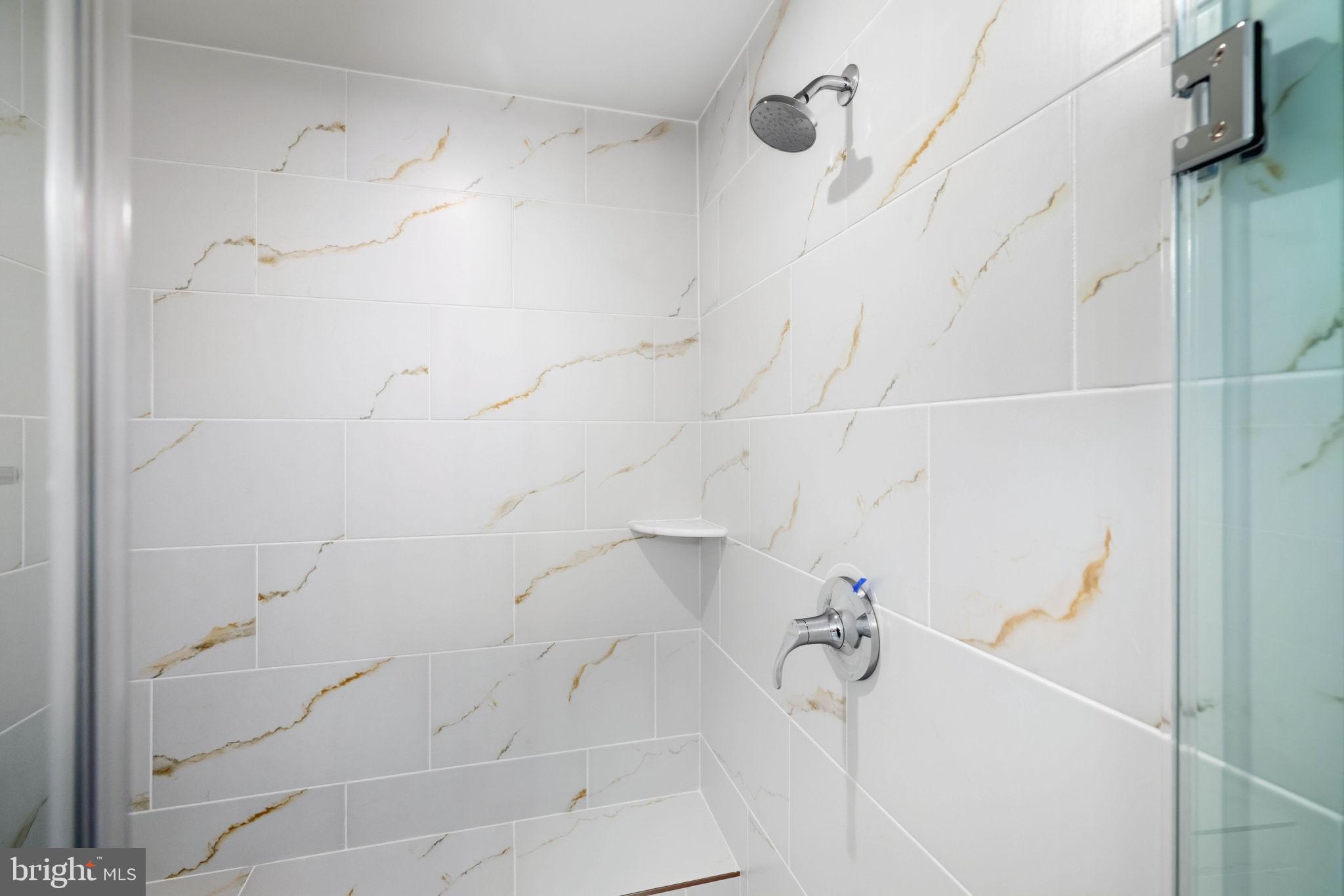 TUSCARORA VILLAGE - Residential Lease